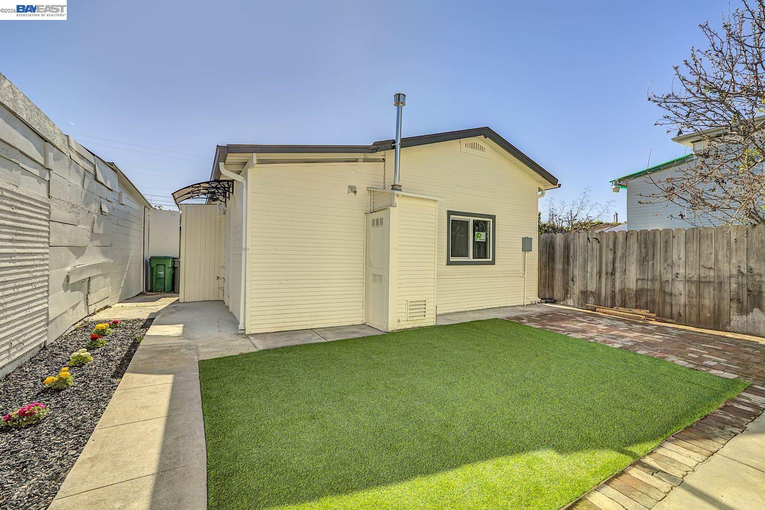 Detail Gallery Image 49 of 56 For 2834 Abbey St, Oakland,  CA 94619 - 4 Beds | 3/1 Baths