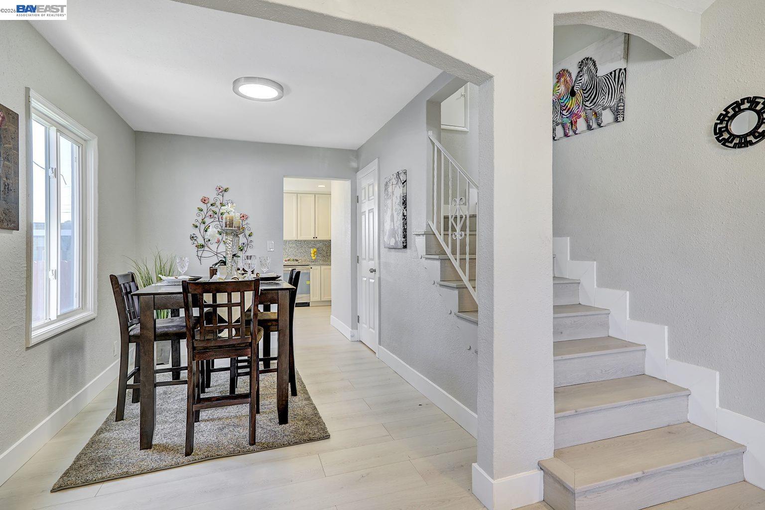 Detail Gallery Image 7 of 56 For 2834 Abbey St, Oakland,  CA 94619 - 4 Beds | 3/1 Baths