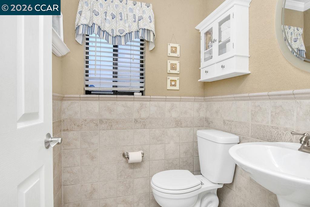 Detail Gallery Image 13 of 37 For 1512 Mellissa Ct, Antioch,  CA 94509 - 3 Beds | 2/1 Baths