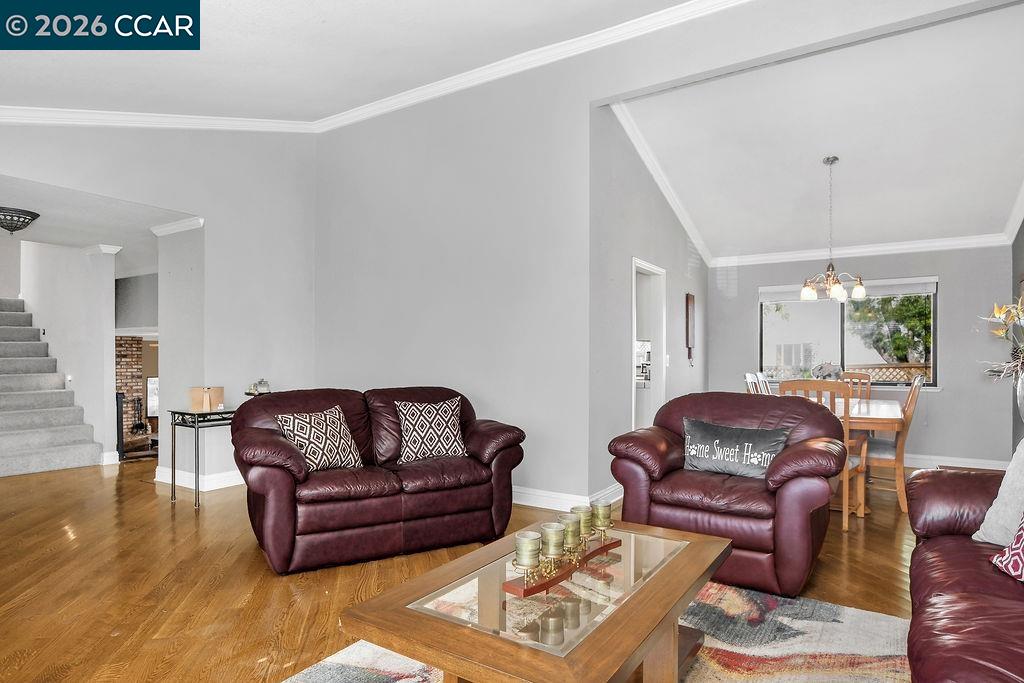 Detail Gallery Image 4 of 37 For 1512 Mellissa Ct, Antioch,  CA 94509 - 3 Beds | 2/1 Baths