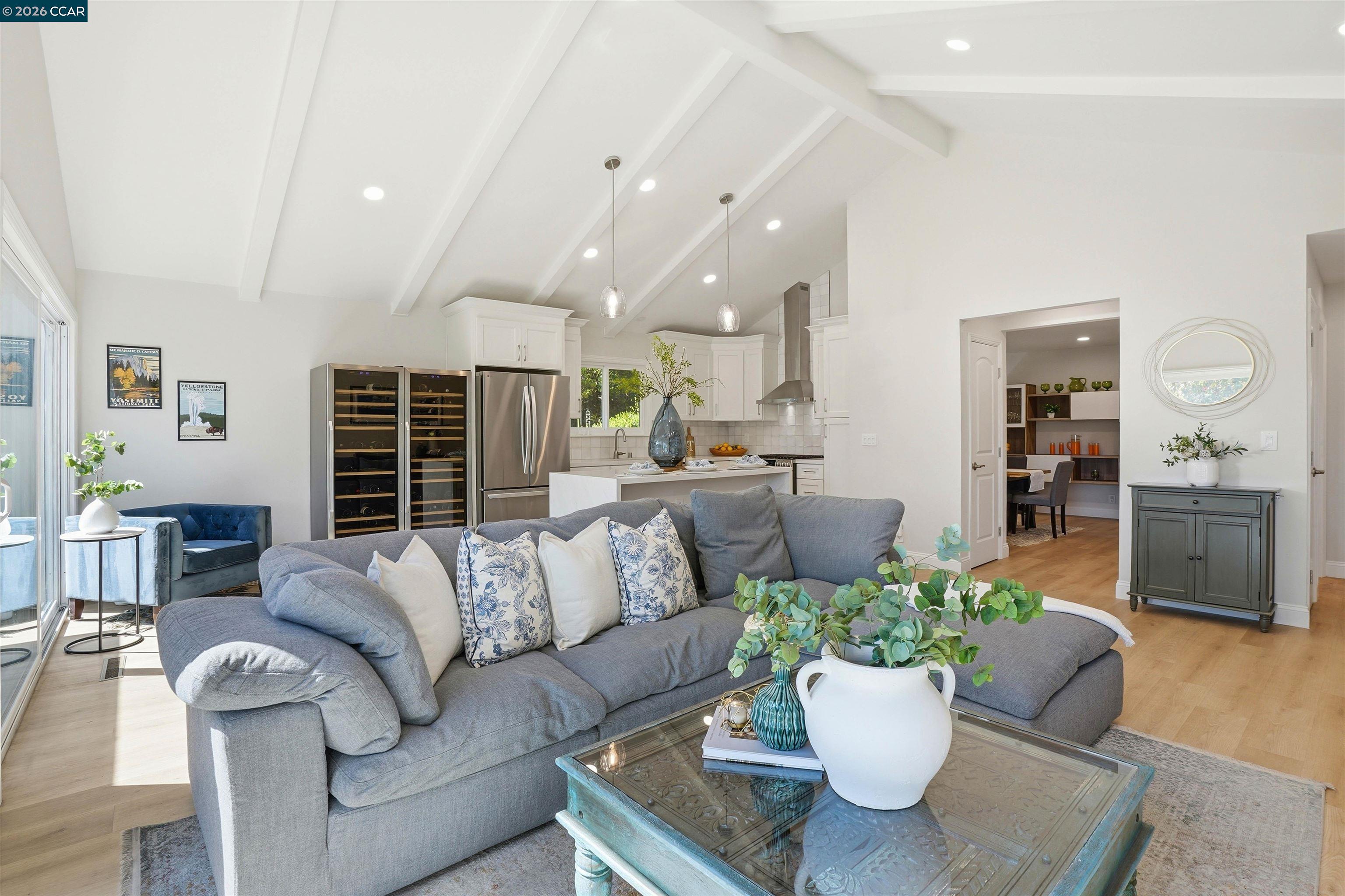 Detail Gallery Image 11 of 45 For 930 Pinto Ct, Walnut Creek,  CA 94596 - 4 Beds | 2/1 Baths