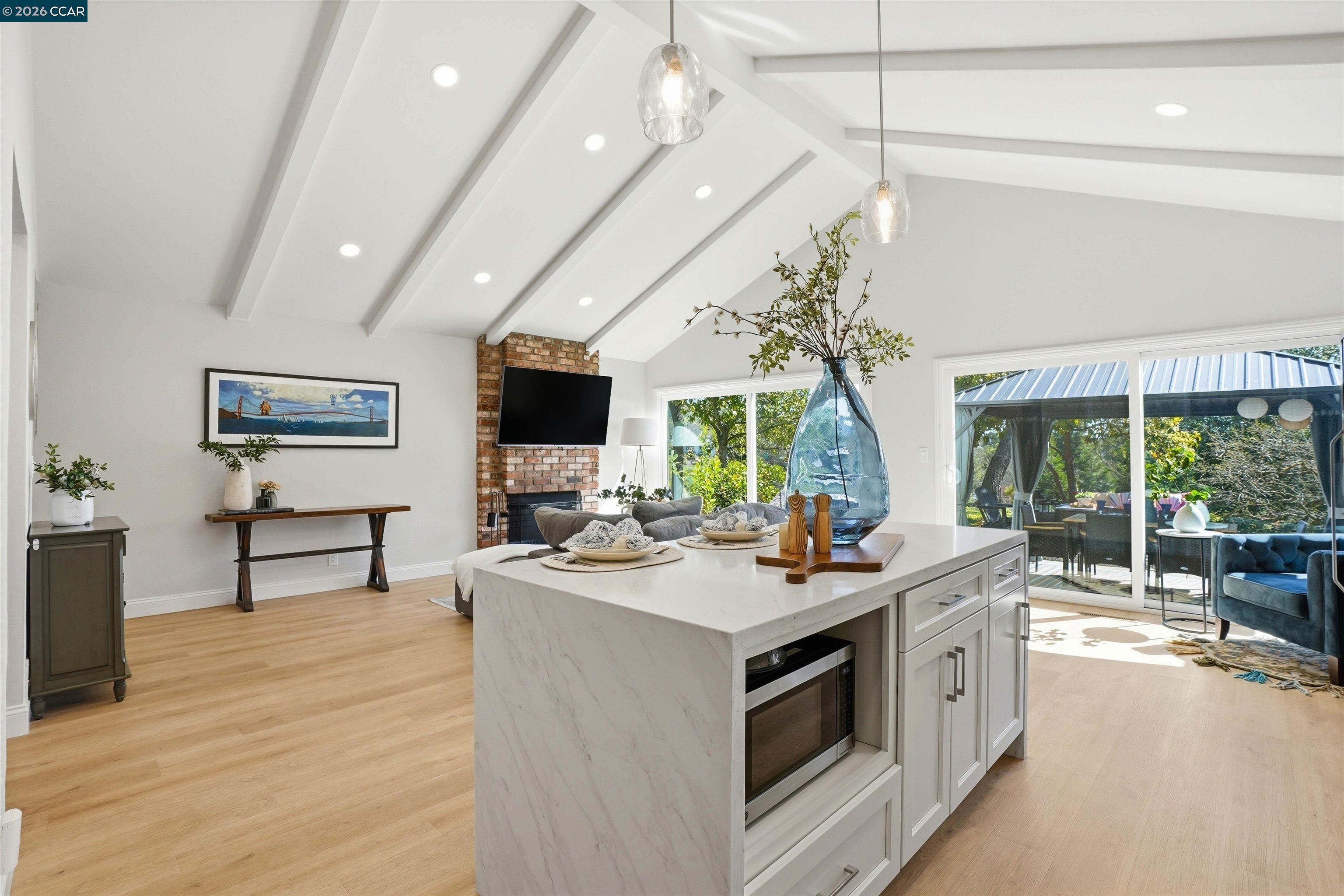 Detail Gallery Image 14 of 45 For 930 Pinto Ct, Walnut Creek,  CA 94596 - 4 Beds | 2/1 Baths