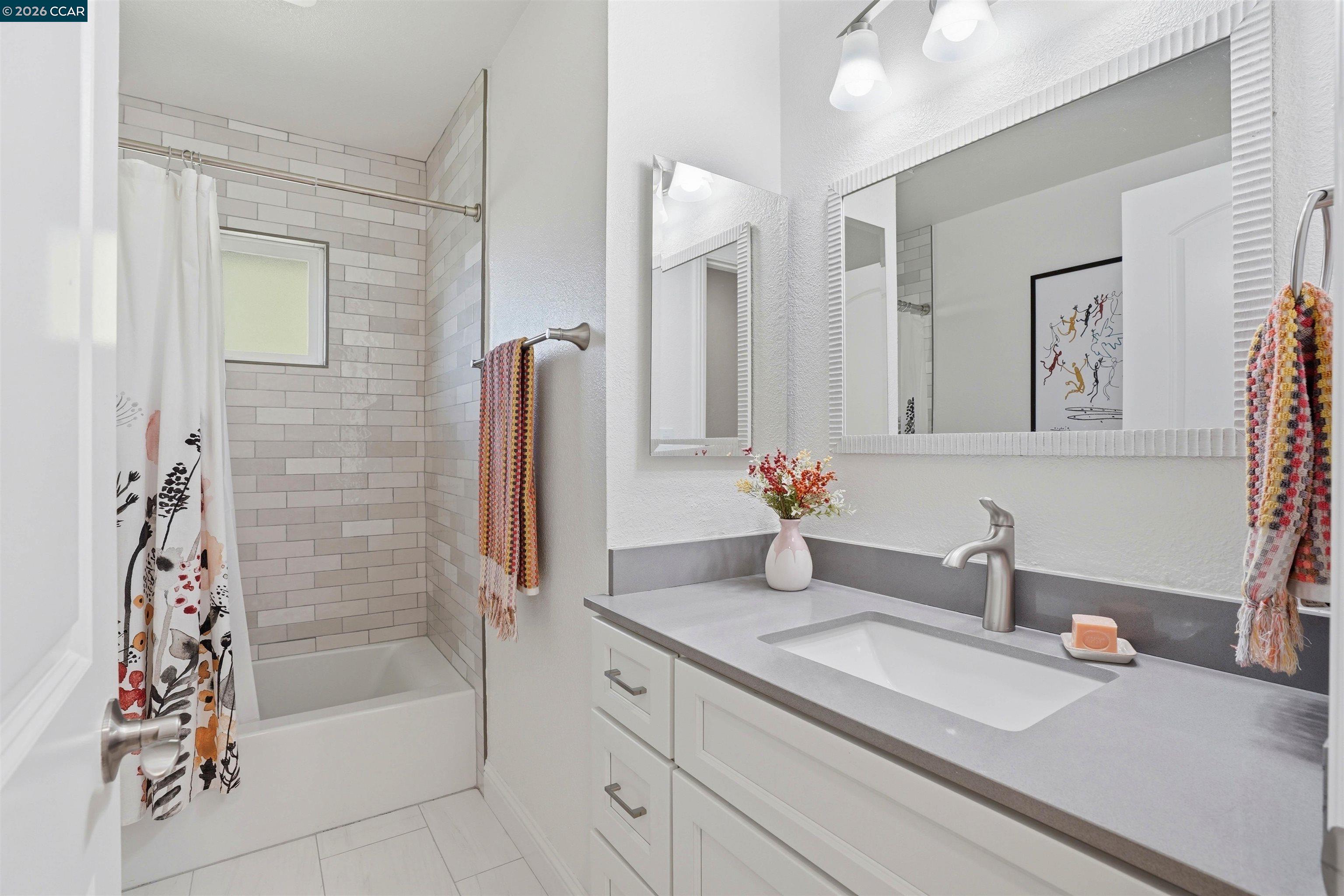 Detail Gallery Image 34 of 45 For 930 Pinto Ct, Walnut Creek,  CA 94596 - 4 Beds | 2/1 Baths