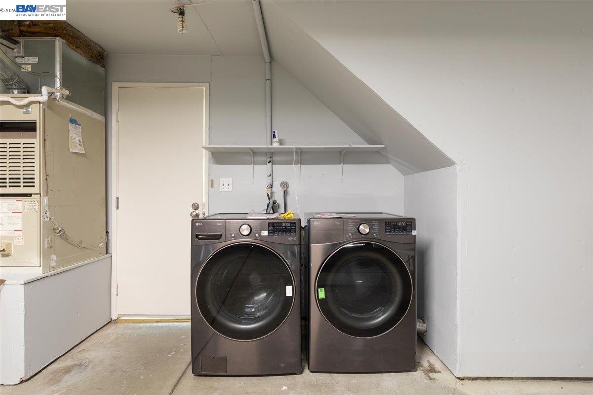 Detail Gallery Image 12 of 26 For 5395 Twilight Cmn, Fremont,  CA 94555 - 4 Beds | 2/1 Baths