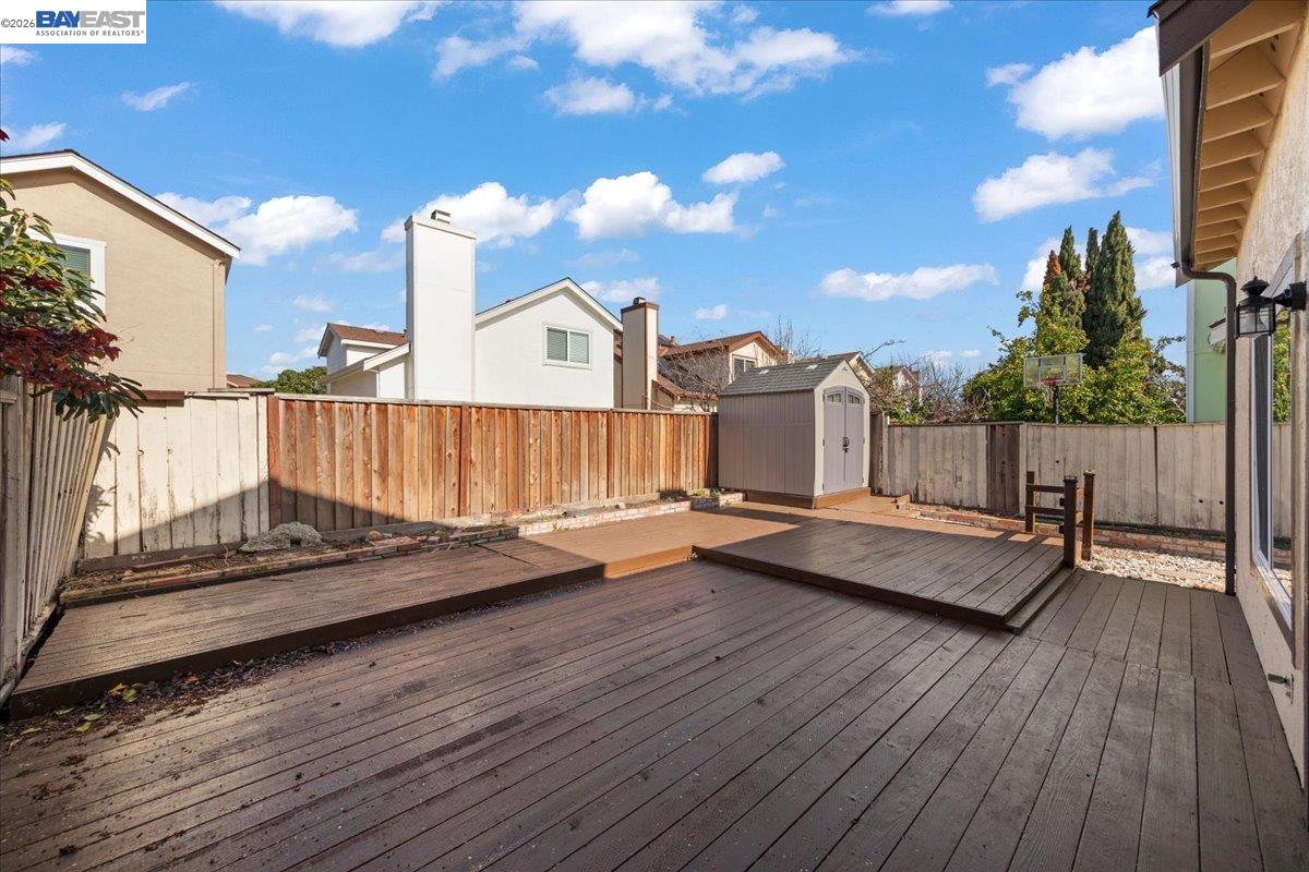 Detail Gallery Image 24 of 26 For 5395 Twilight Cmn, Fremont,  CA 94555 - 4 Beds | 2/1 Baths