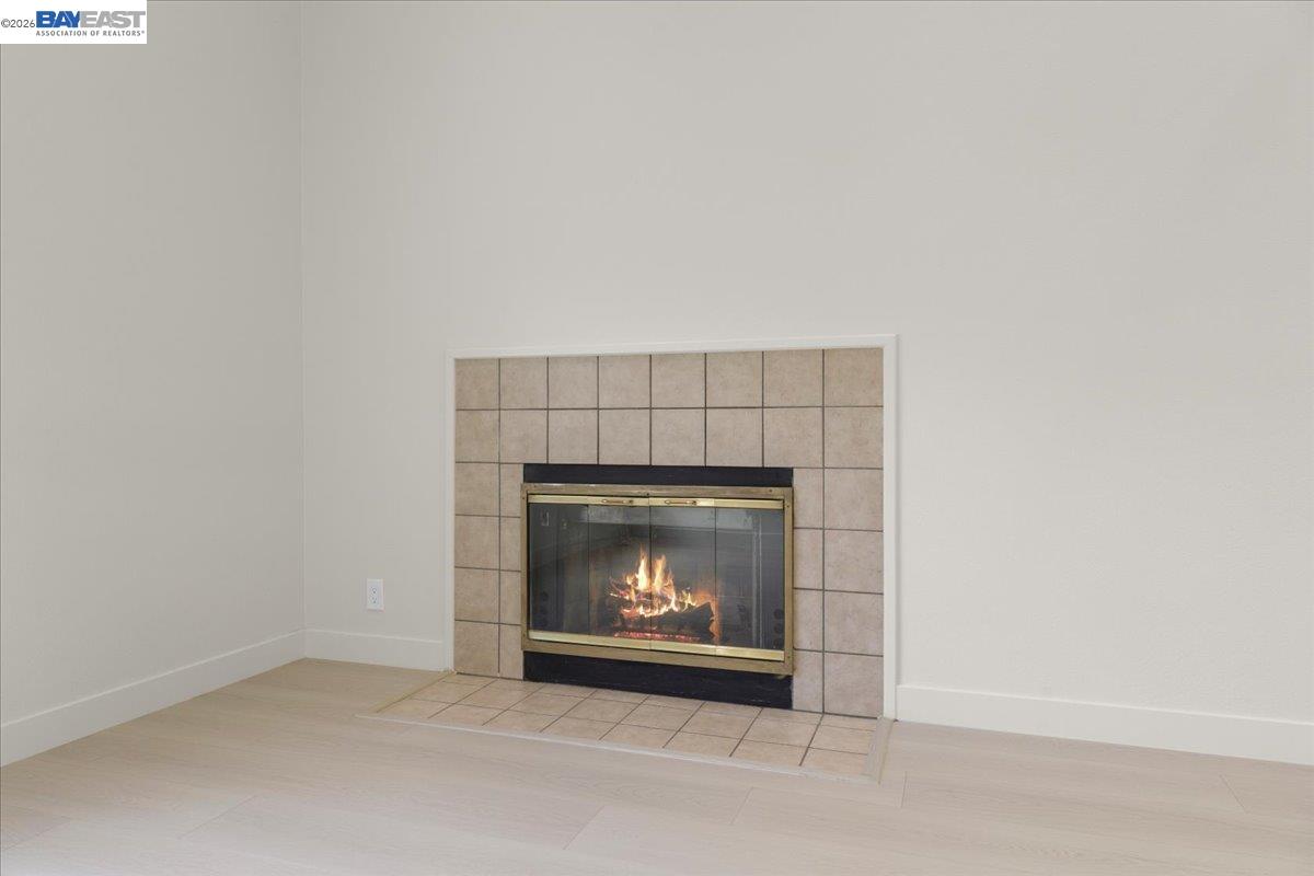 Detail Gallery Image 5 of 26 For 5395 Twilight Cmn, Fremont,  CA 94555 - 4 Beds | 2/1 Baths