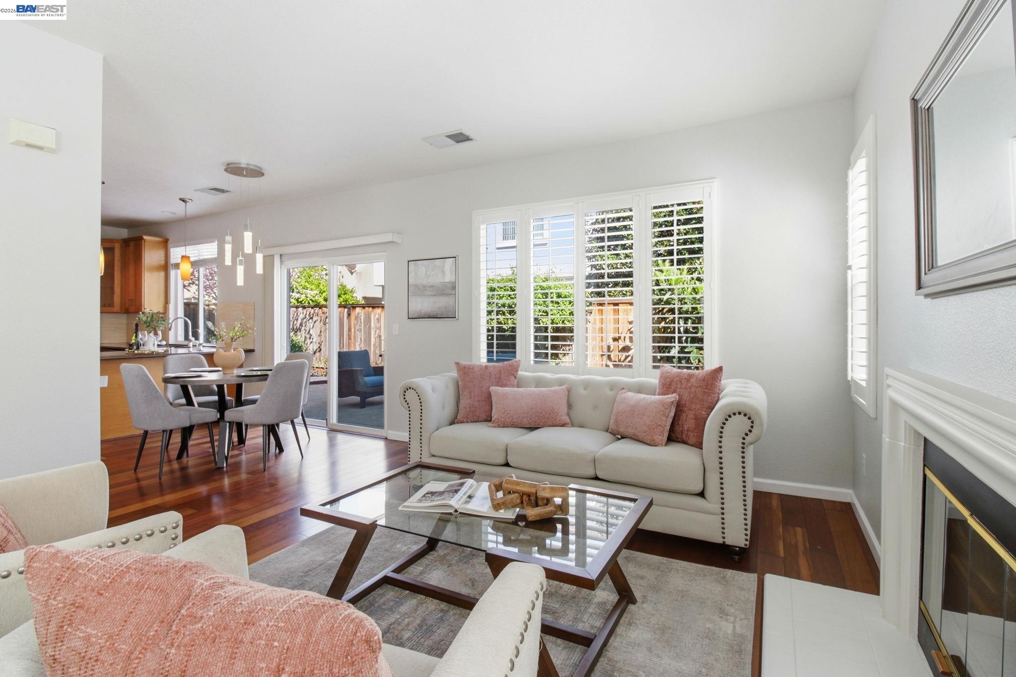 Detail Gallery Image 8 of 35 For 672 Greylyn Dr, San Ramon,  CA 94583 - 3 Beds | 2/1 Baths