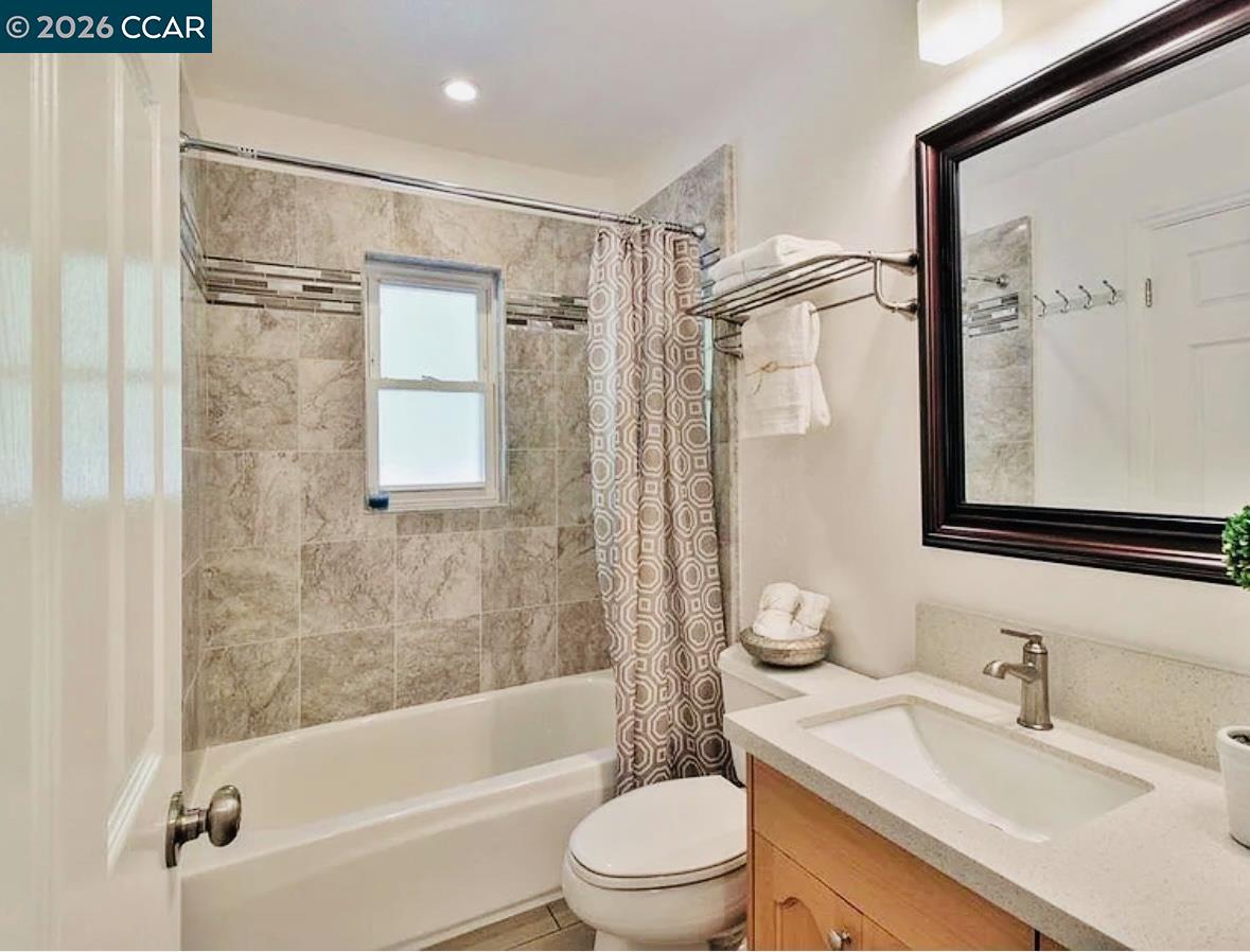 Detail Gallery Image 16 of 27 For 143 Pulido Rd, Danville,  CA 94526 - 4 Beds | 2 Baths