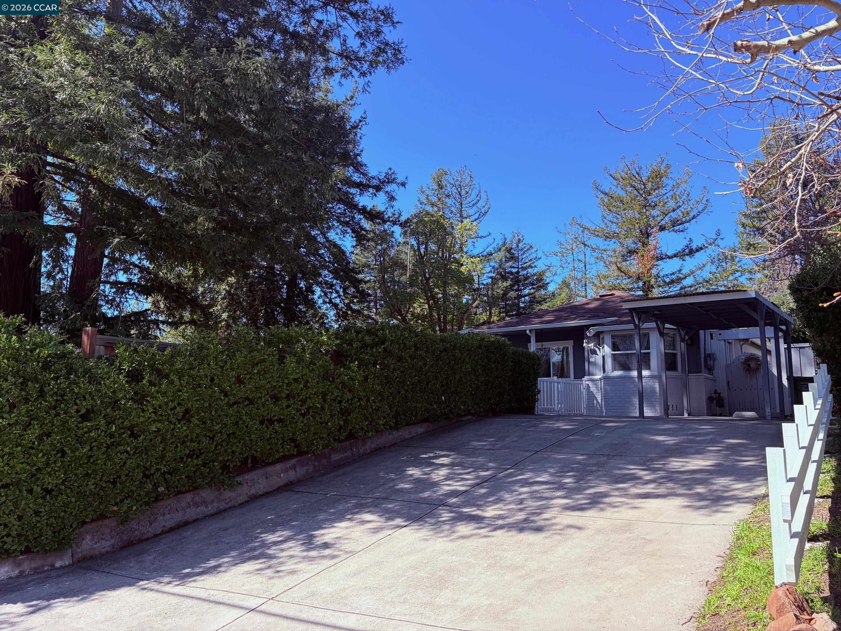 Detail Gallery Image 3 of 27 For 143 Pulido Rd, Danville,  CA 94526 - 4 Beds | 2 Baths