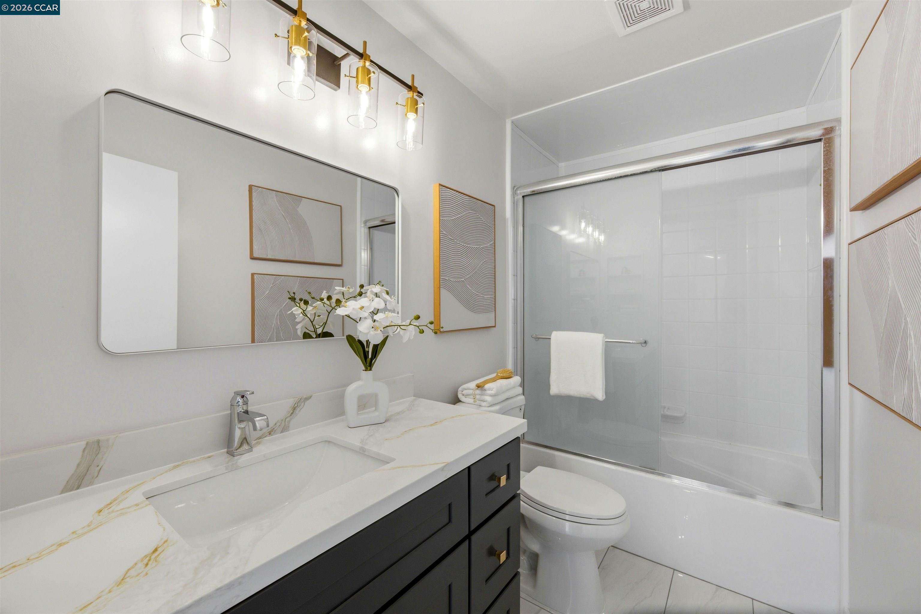 Detail Gallery Image 22 of 45 For 1911 Meredith Ct, Concord,  CA 94521 - 3 Beds | 2 Baths