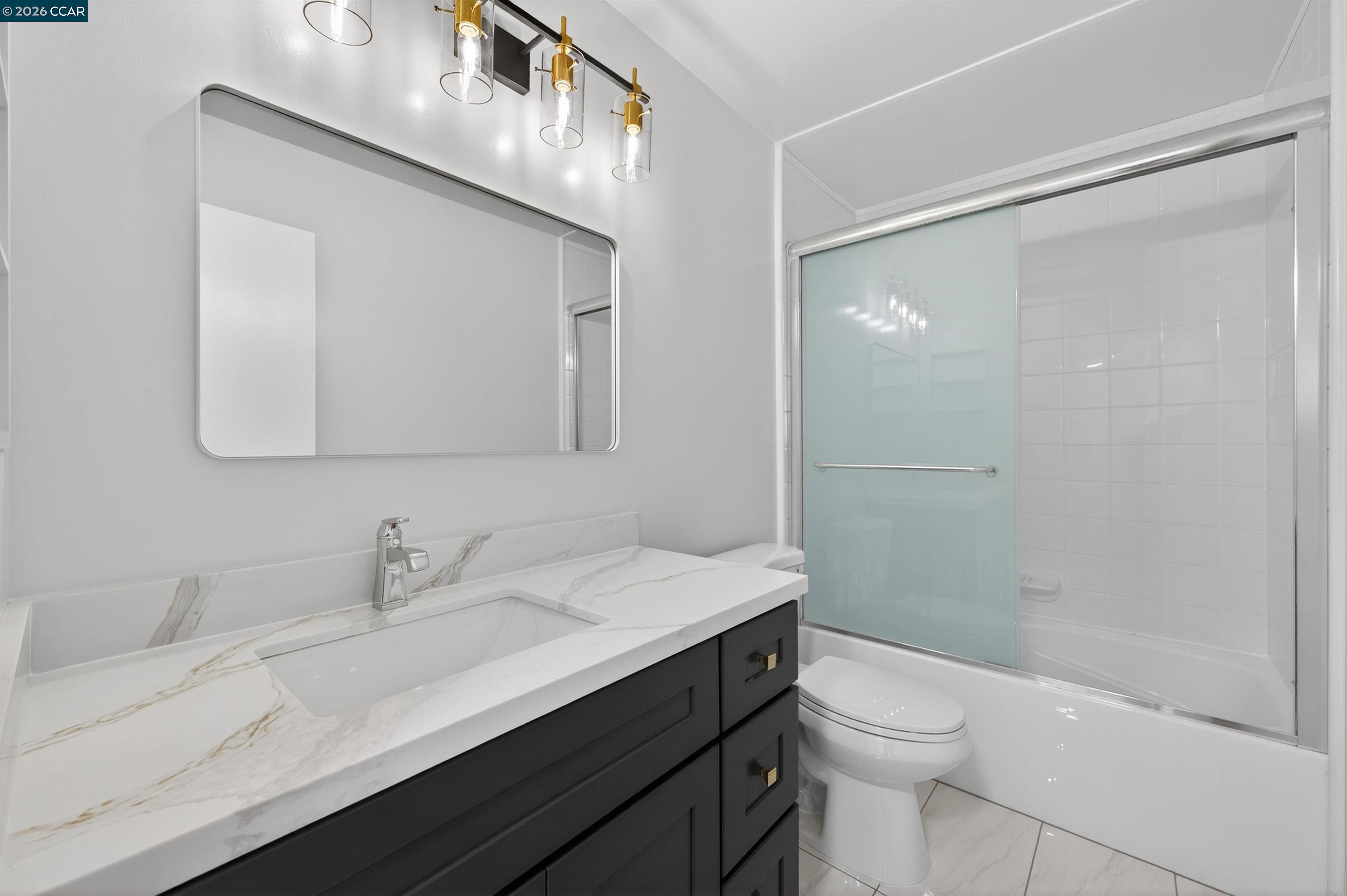 Detail Gallery Image 23 of 45 For 1911 Meredith Ct, Concord,  CA 94521 - 3 Beds | 2 Baths