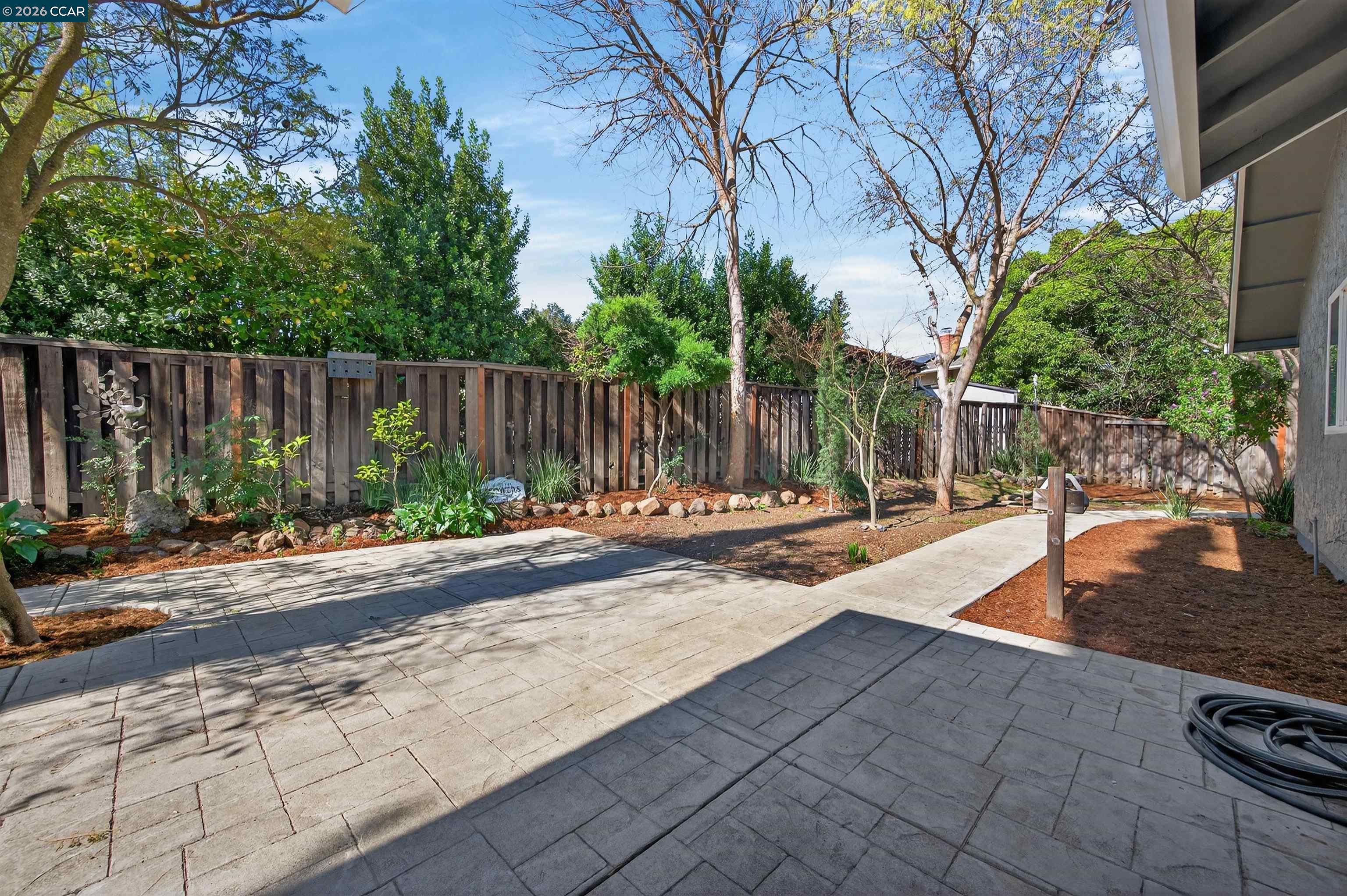 Detail Gallery Image 30 of 45 For 1911 Meredith Ct, Concord,  CA 94521 - 3 Beds | 2 Baths