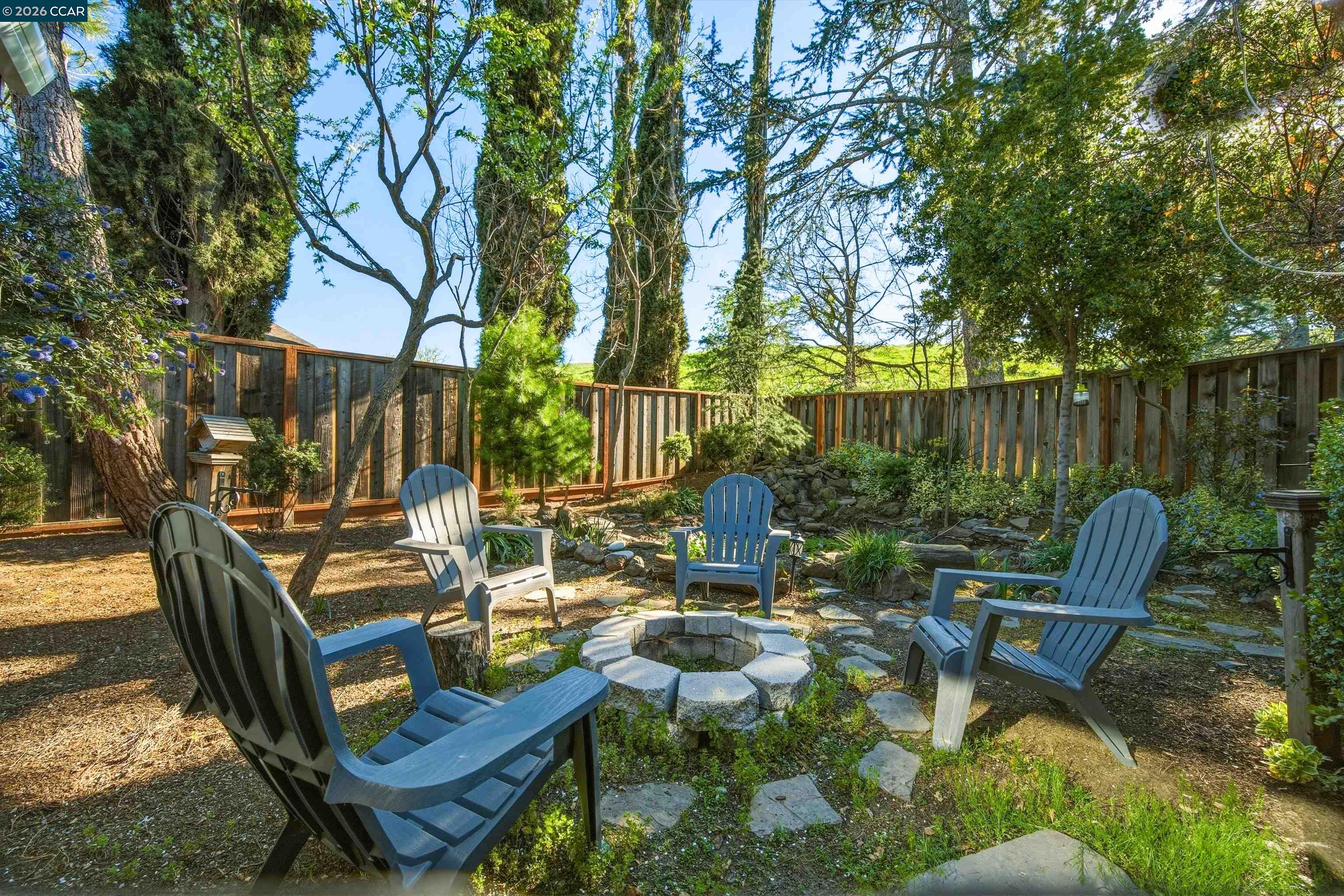 Detail Gallery Image 32 of 45 For 1911 Meredith Ct, Concord,  CA 94521 - 3 Beds | 2 Baths