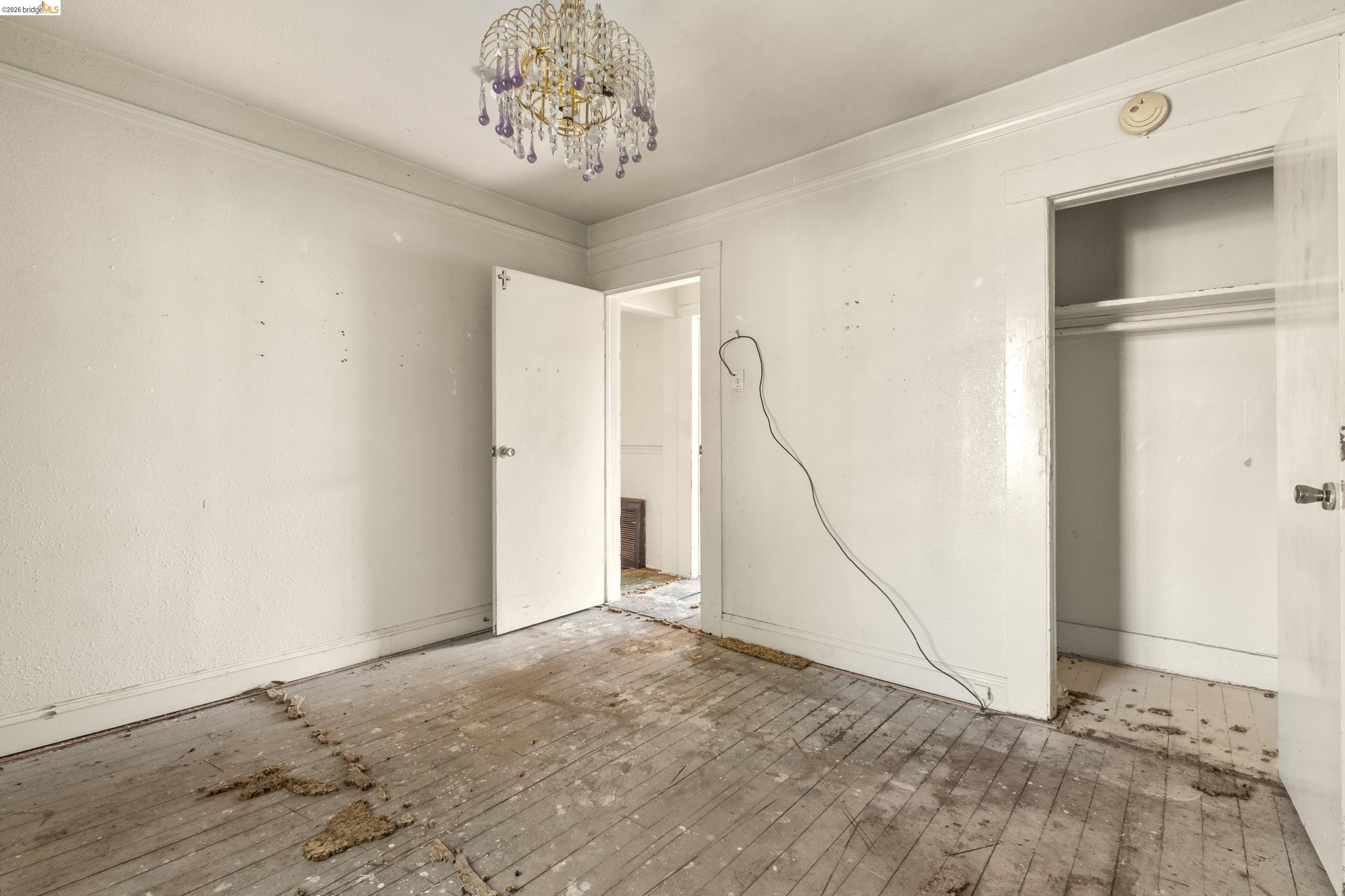 Detail Gallery Image 14 of 35 For 464 42nd St, Oakland,  CA 94609 - – Beds | – Baths