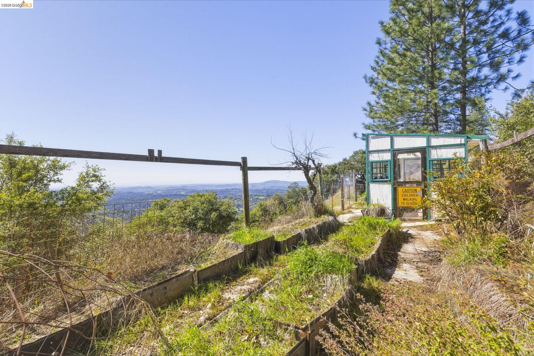 Detail Gallery Image 33 of 54 For 13180 Mountain Boy Mine Rd, Columbia,  CA 95310 - 1 Beds | 1/1 Baths