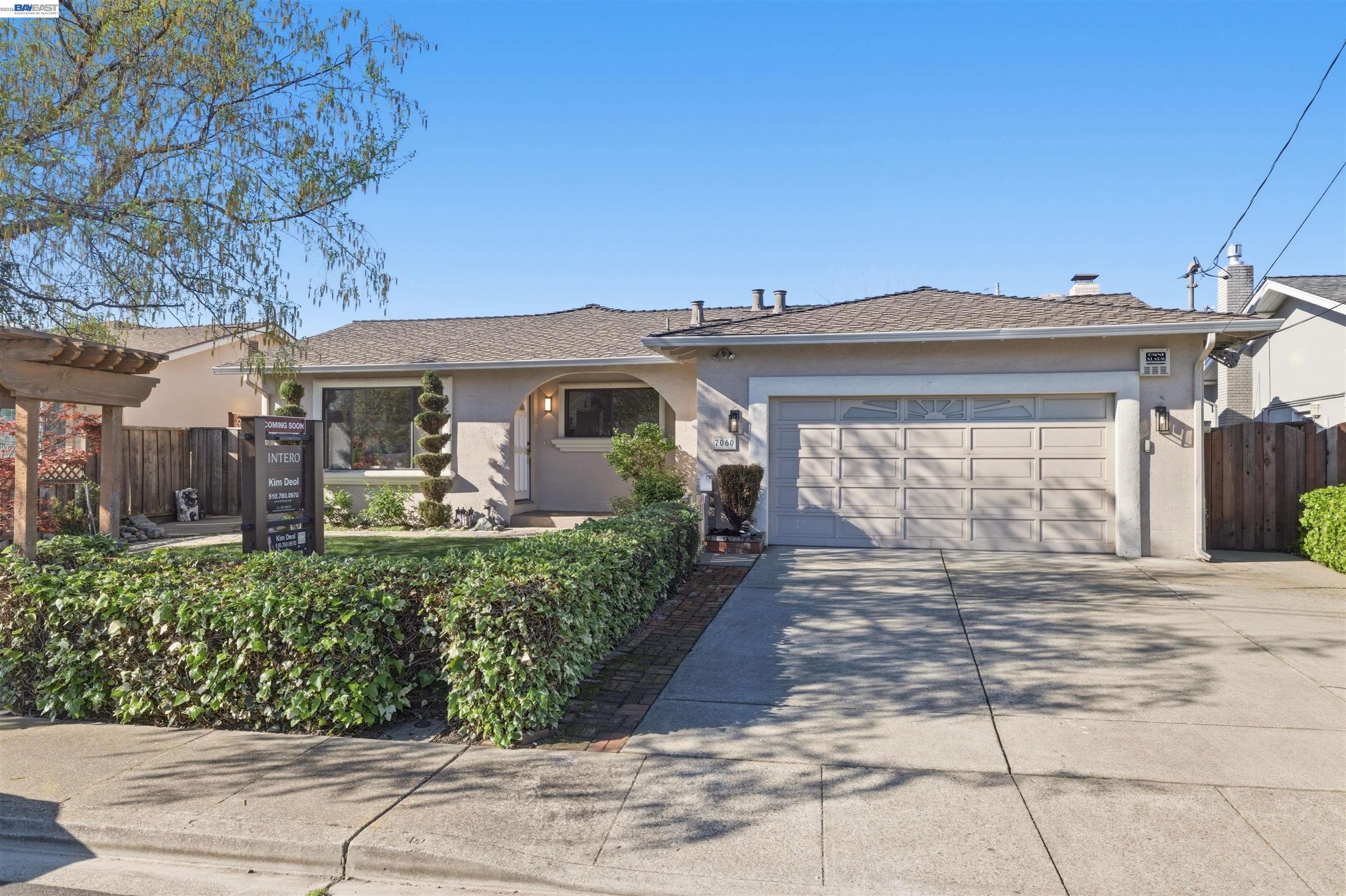 Detail Gallery Image 2 of 60 For 7060 Allegheny Dr, Dublin,  CA 94568 - 3 Beds | 2 Baths