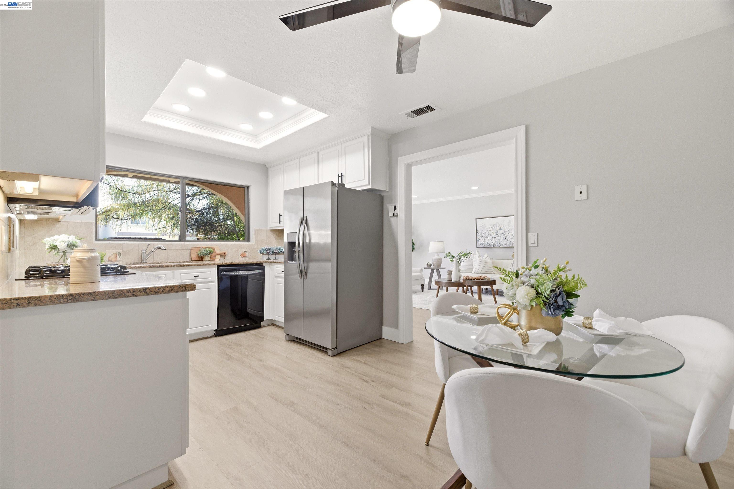 Detail Gallery Image 6 of 60 For 7060 Allegheny Dr, Dublin,  CA 94568 - 3 Beds | 2 Baths