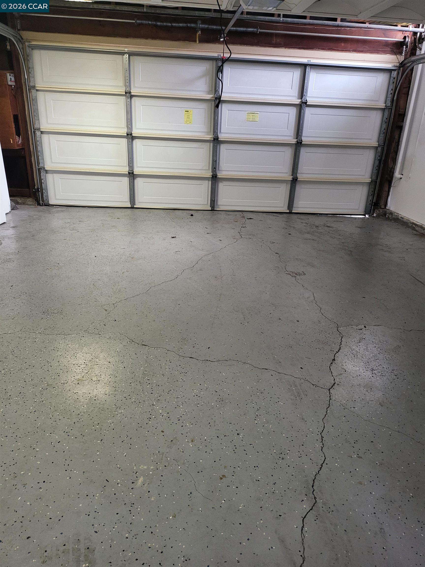 Detail Gallery Image 33 of 35 For 2420 Tomar Ct, Pinole,  CA 94564 - 3 Beds | 2/1 Baths