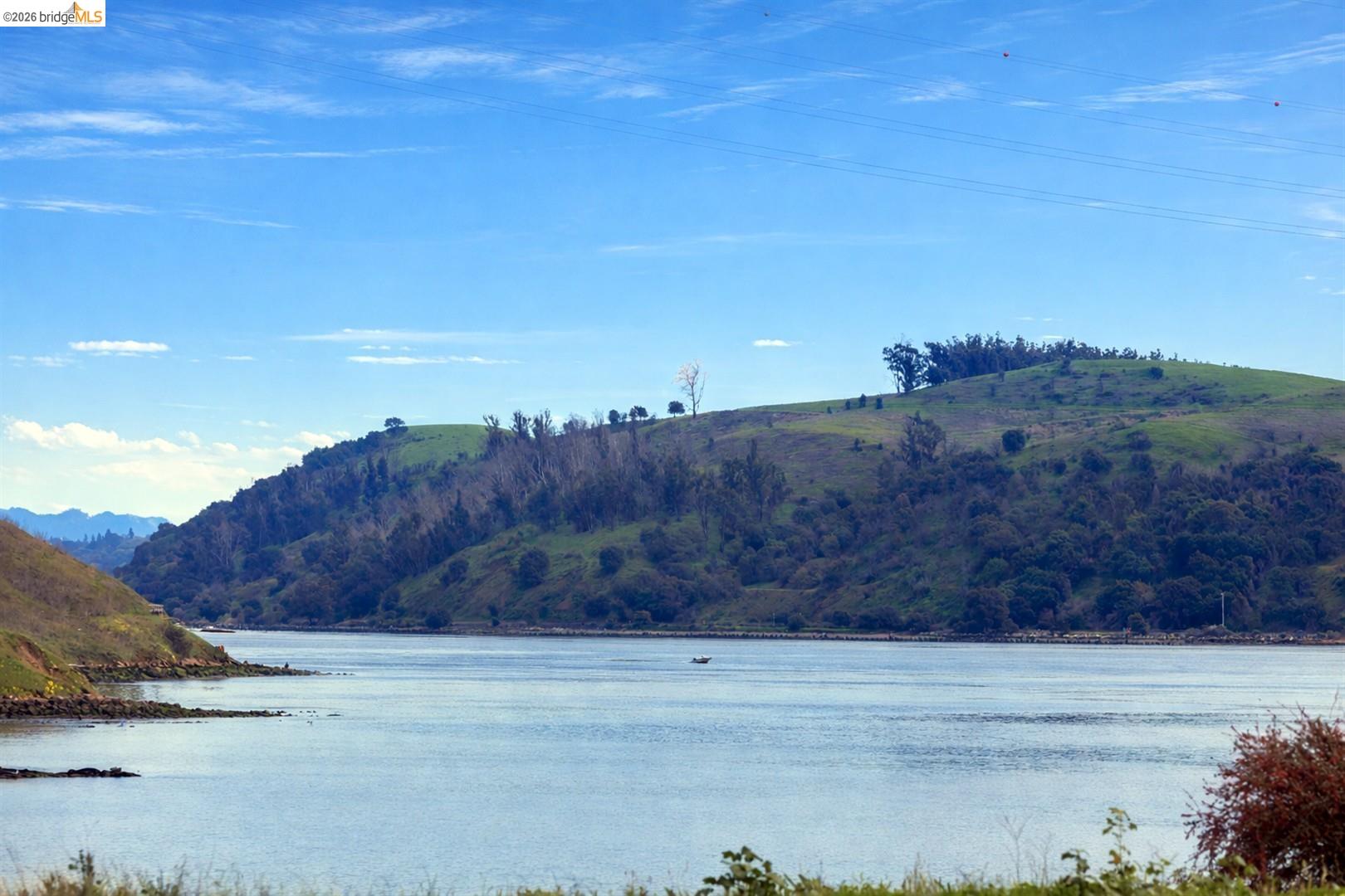 Detail Gallery Image 20 of 37 For 117 Shoal Dr, Vallejo,  CA 94591 - 3 Beds | 2/1 Baths