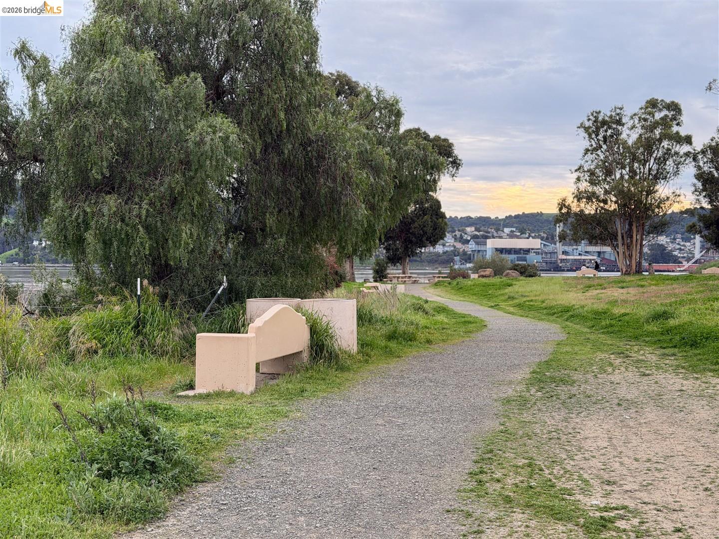 Detail Gallery Image 30 of 37 For 117 Shoal Dr, Vallejo,  CA 94591 - 3 Beds | 2/1 Baths