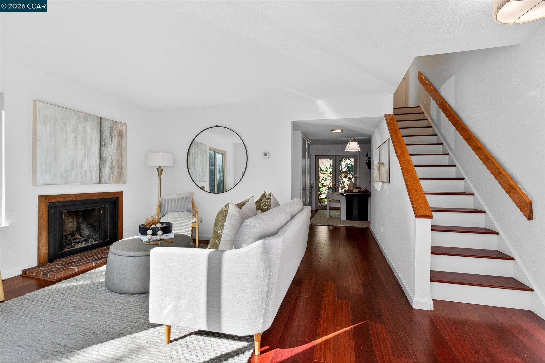 Photo #5: 41126261 Listing: Photo #5