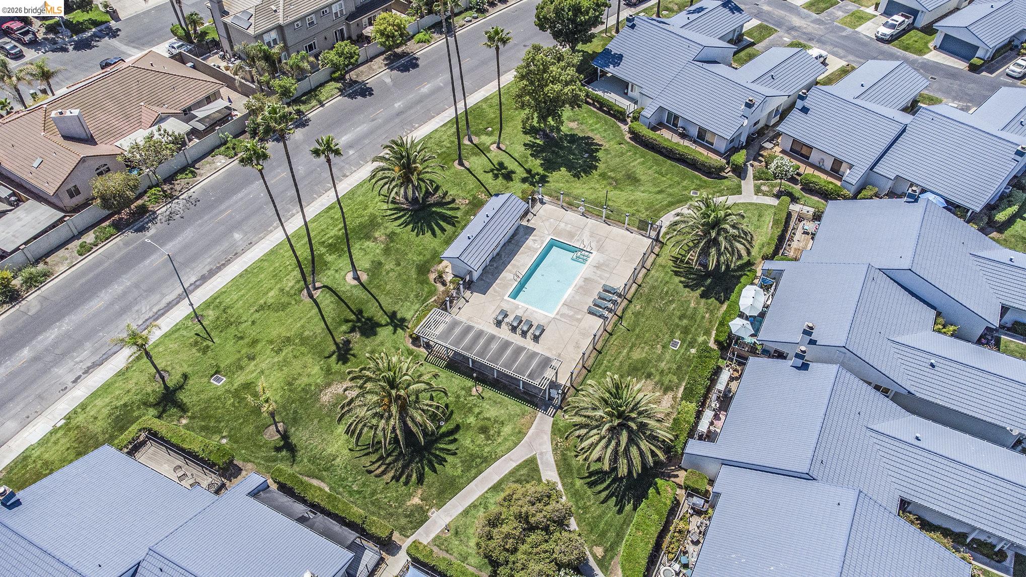 Detail Gallery Image 34 of 35 For 1550 Trawler St, Discovery Bay,  CA 94505 - 2 Beds | 2 Baths