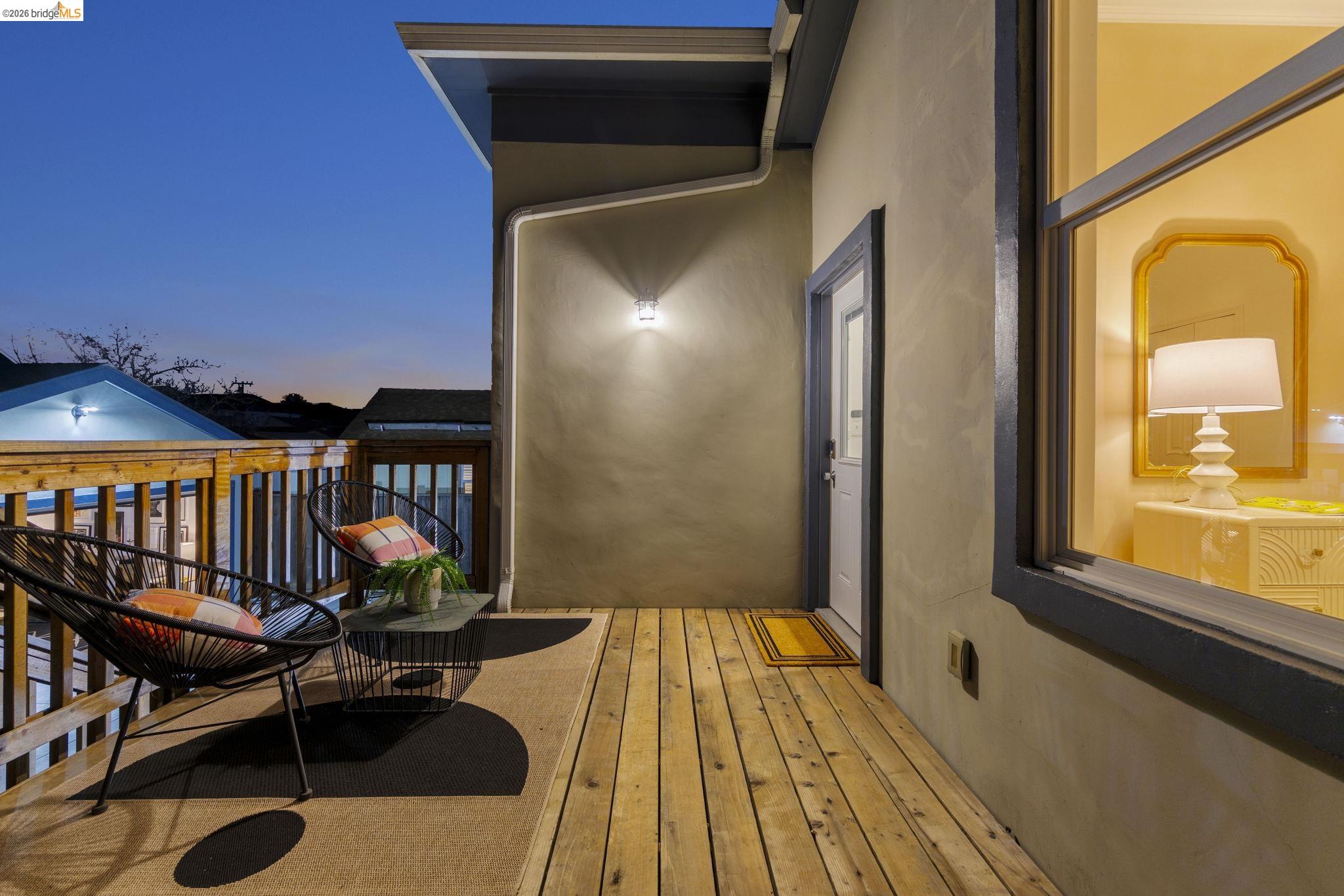 Detail Gallery Image 31 of 58 For 3322 Chestnut St, Oakland,  CA 94608 - 4 Beds | 2 Baths