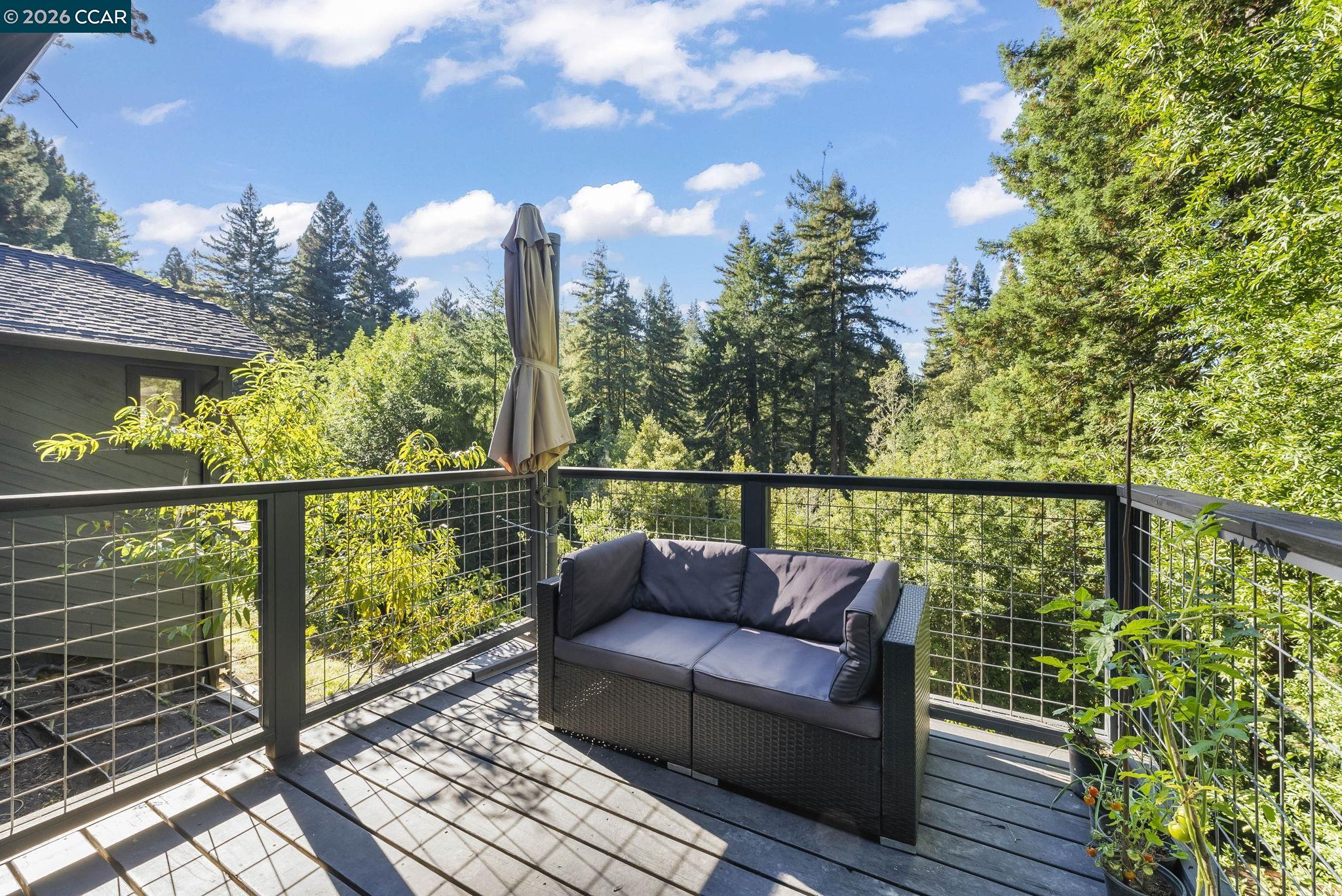 Detail Gallery Image 10 of 25 For 2165 Upper Scenic Dr, Felton,  CA 95018 - 3 Beds | 2 Baths