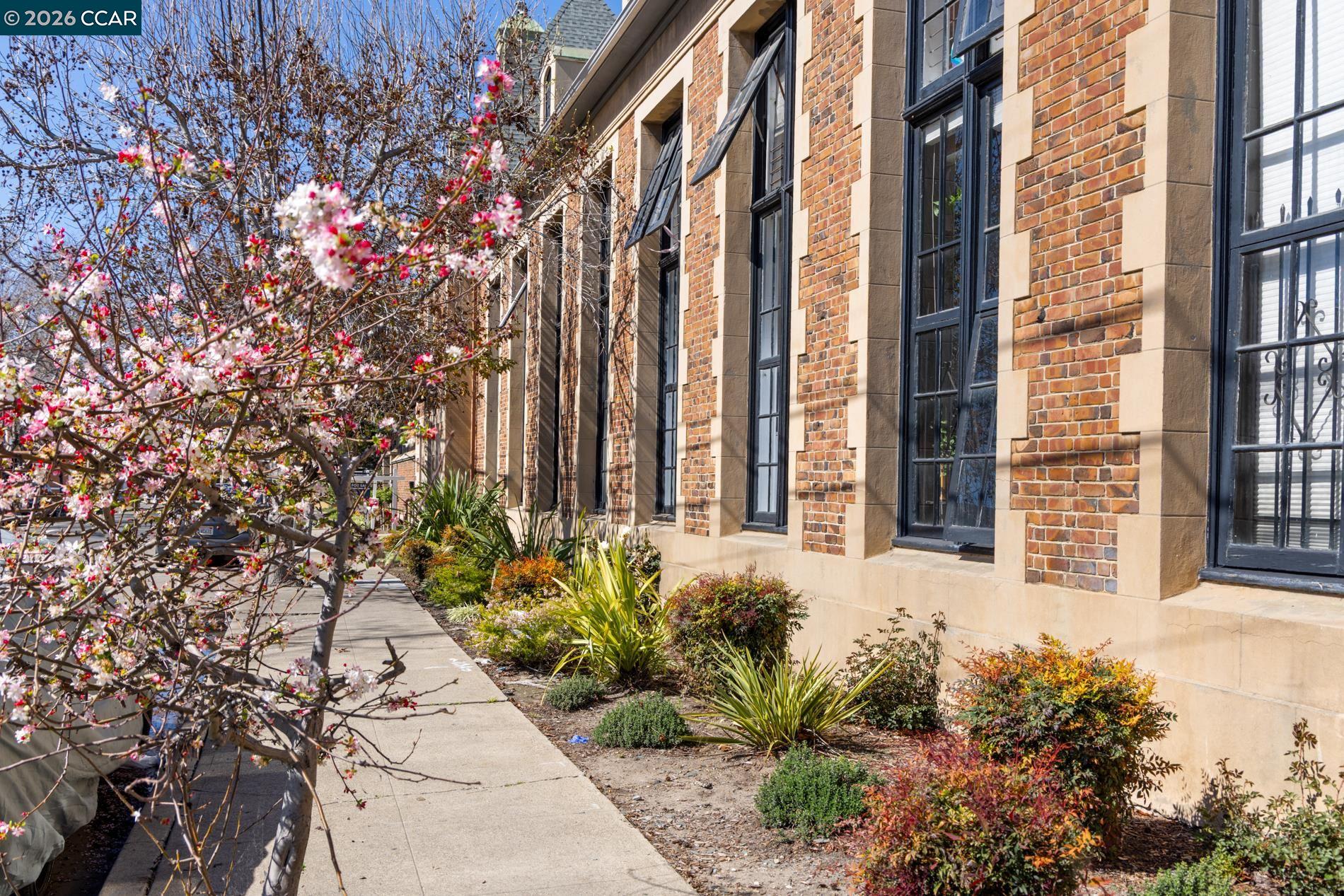 Detail Gallery Image 17 of 18 For 730 29th St #10,  Oakland,  CA 94609 - 1 Beds | 1 Baths