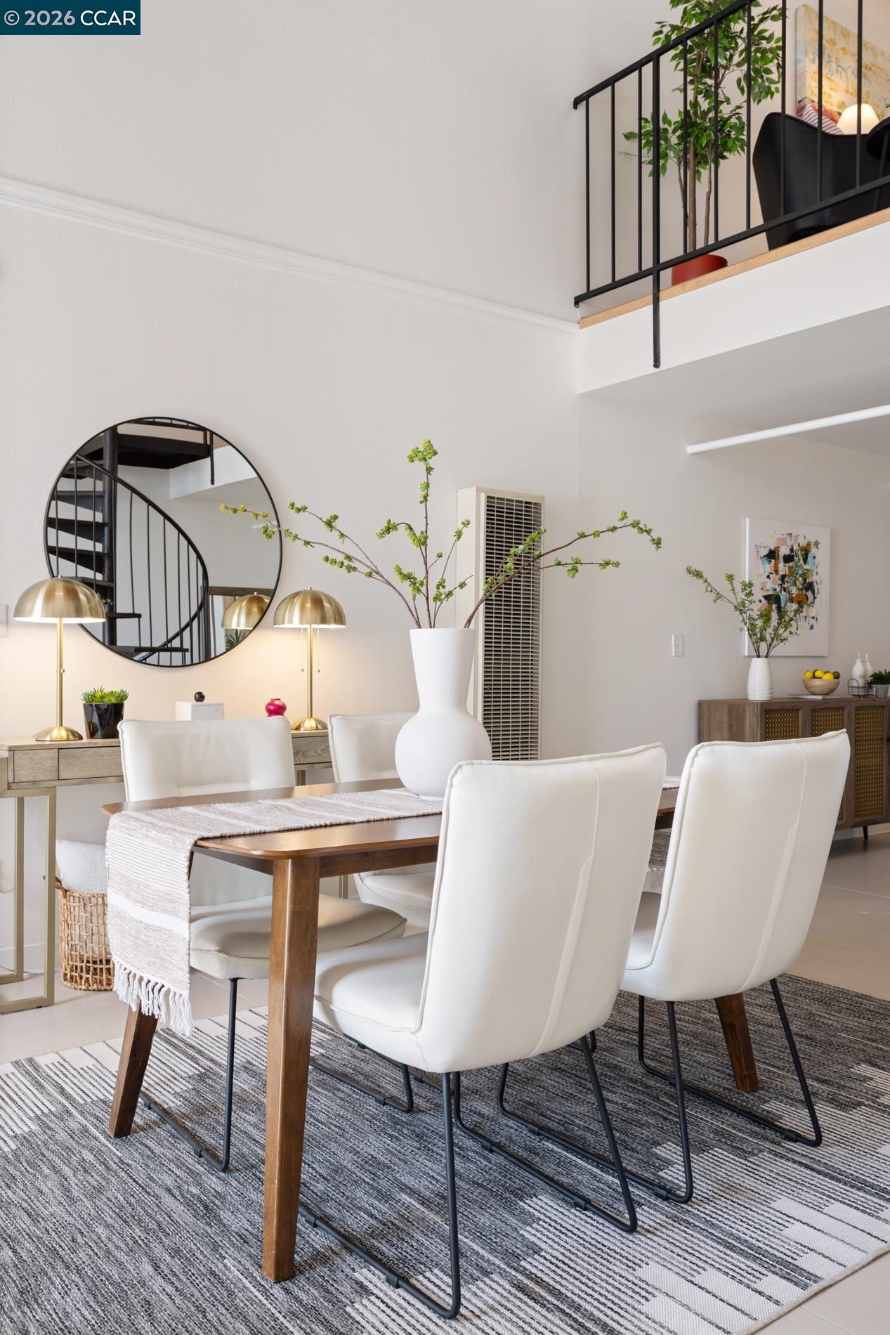 Detail Gallery Image 7 of 18 For 730 29th St #10,  Oakland,  CA 94609 - 1 Beds | 1 Baths