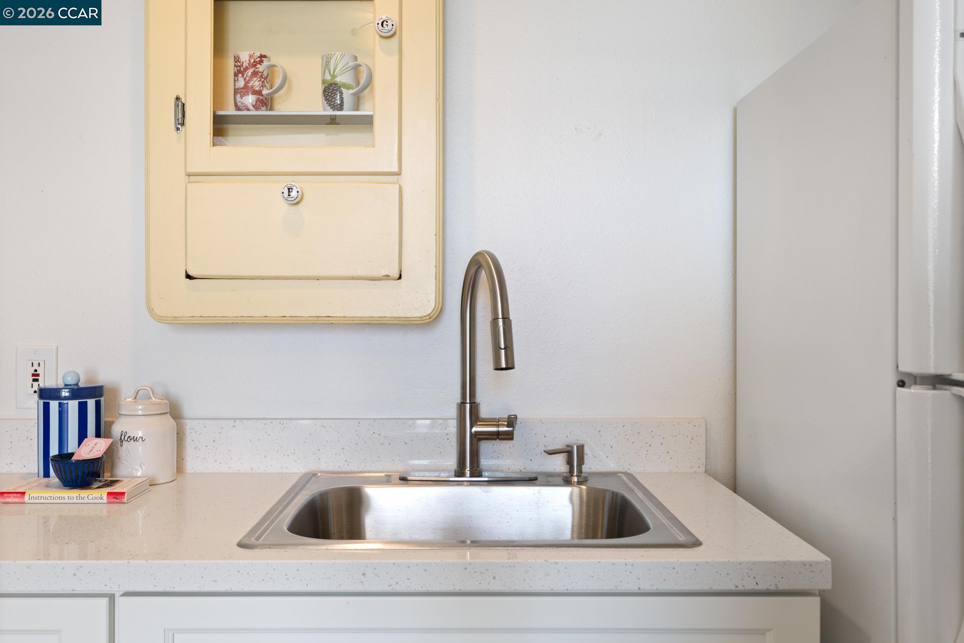 Detail Gallery Image 9 of 18 For 730 29th St #10,  Oakland,  CA 94609 - 1 Beds | 1 Baths