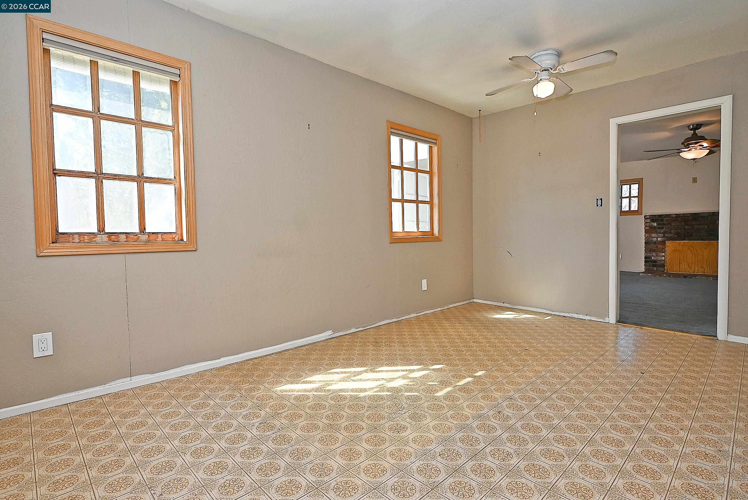 Detail Gallery Image 22 of 30 For 2480 Buena Vista Ave, Walnut Creek,  CA 94597 - 2 Beds | 1 Baths