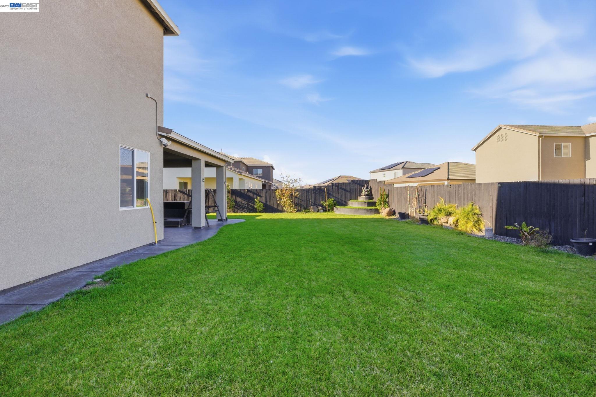 Detail Gallery Image 34 of 60 For 2394 Bharvani Ave, Manteca,  CA 95337 - 4 Beds | 3/1 Baths