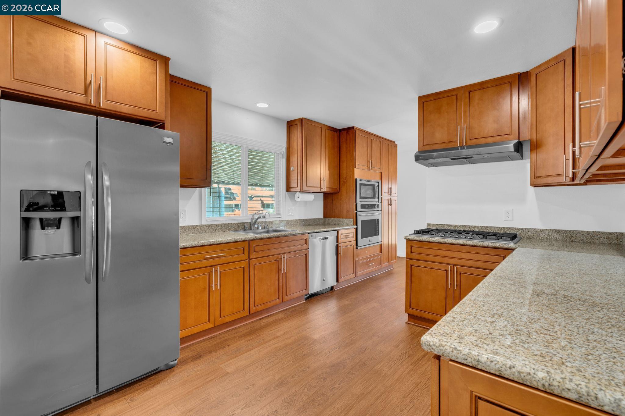 Detail Gallery Image 7 of 18 For 2122 Dalis Dr #236,  Concord,  CA 94520 - 2 Beds | 2 Baths