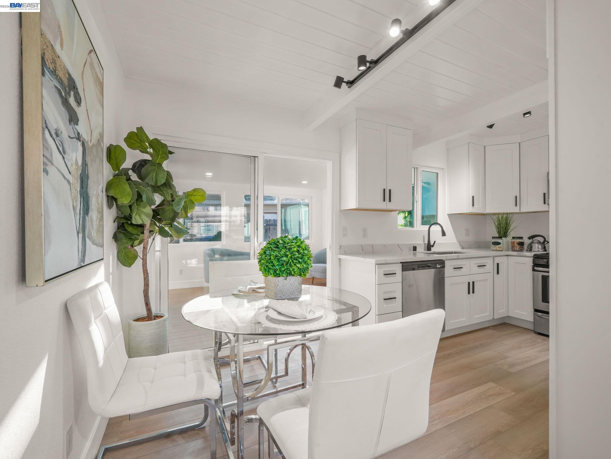 Detail Gallery Image 13 of 39 For 36605 Hafner St, Newark,  CA 94560-3120 - 3 Beds | 2 Baths