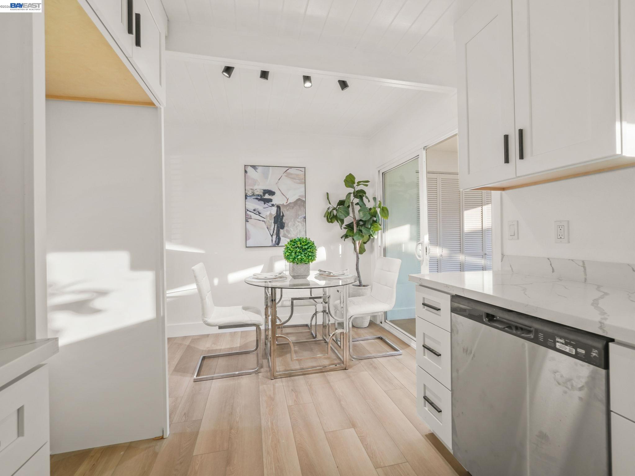 Detail Gallery Image 17 of 39 For 36605 Hafner St, Newark,  CA 94560-3120 - 3 Beds | 2 Baths