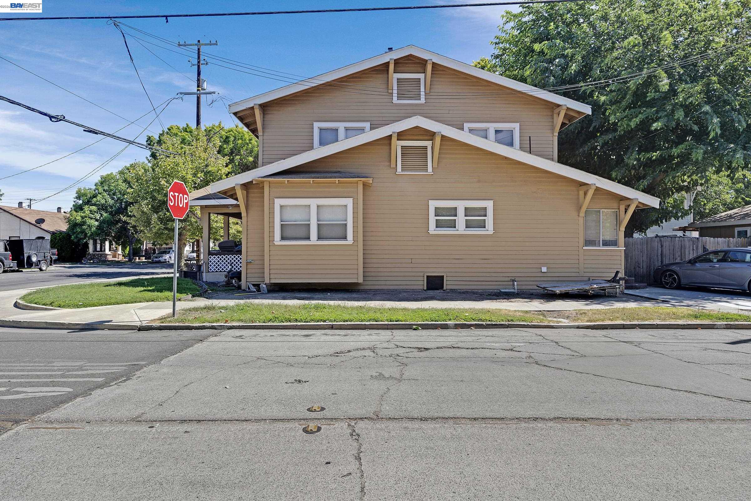 Detail Gallery Image 12 of 39 For 1241 Parker Ave, Tracy,  CA 95376 - – Beds | – Baths