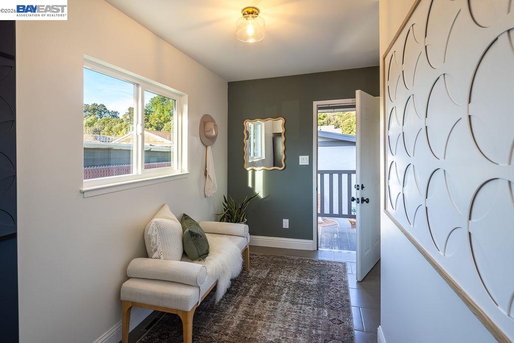 Detail Gallery Image 15 of 29 For 261 Julius St, San Leandro,  CA 94577 - 2 Beds | 2 Baths