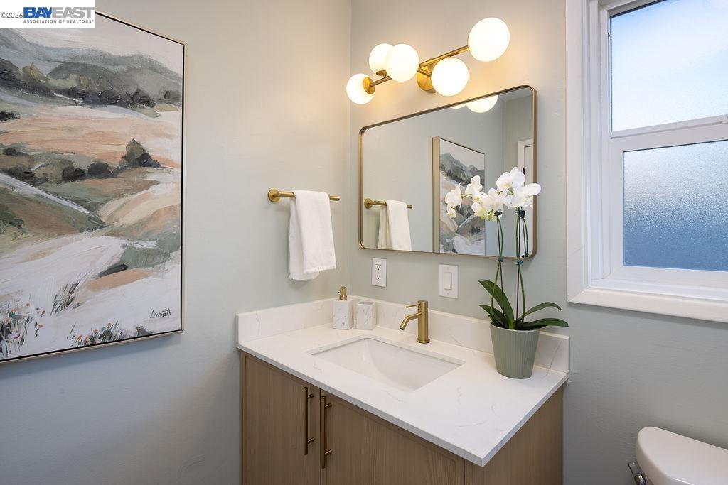 Detail Gallery Image 20 of 29 For 261 Julius St, San Leandro,  CA 94577 - 2 Beds | 2 Baths