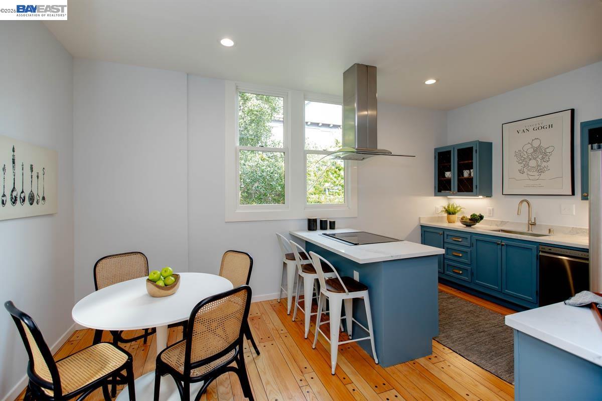 Detail Gallery Image 25 of 60 For 1003 Morton St, Alameda,  CA 94501 - 5 Beds | 3 Baths