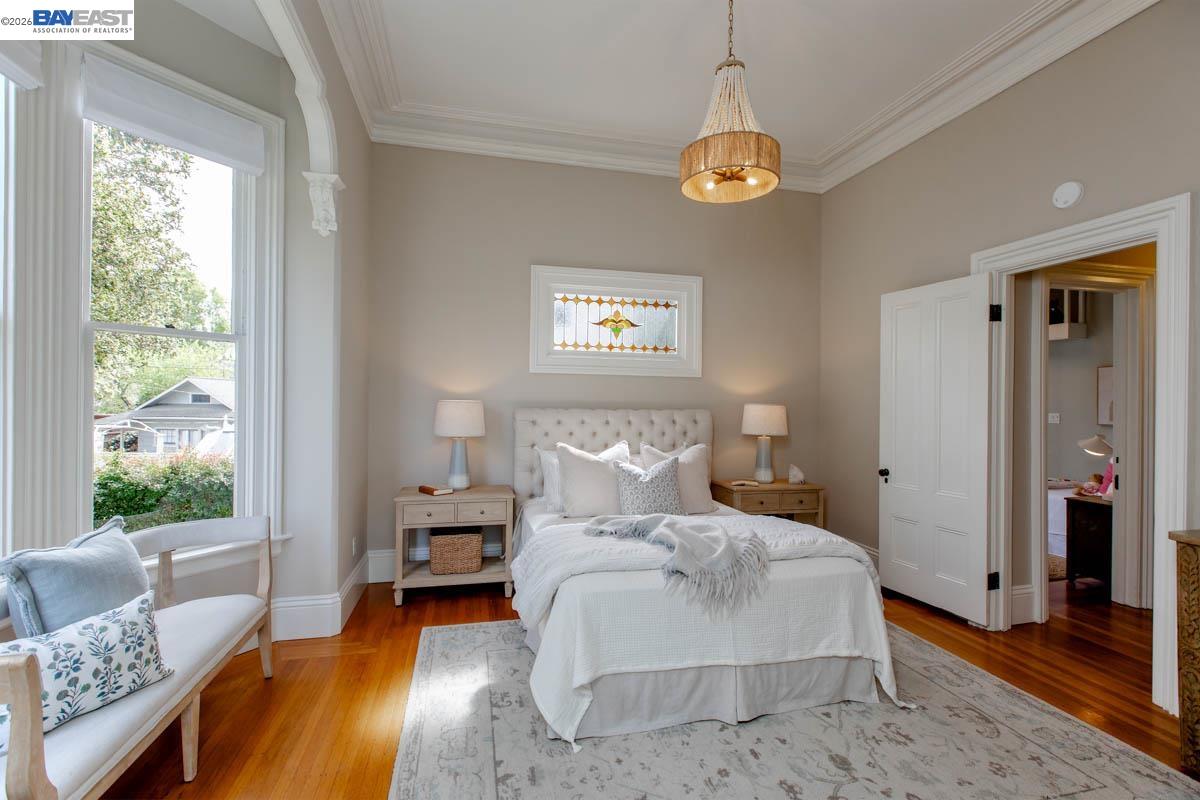 Detail Gallery Image 29 of 60 For 1003 Morton St, Alameda,  CA 94501 - 5 Beds | 3 Baths