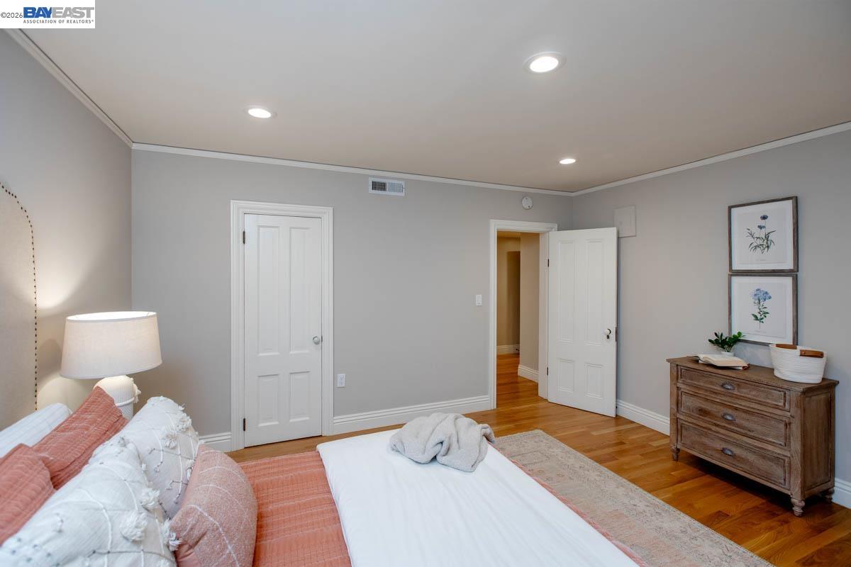 Detail Gallery Image 49 of 60 For 1003 Morton St, Alameda,  CA 94501 - 5 Beds | 3 Baths