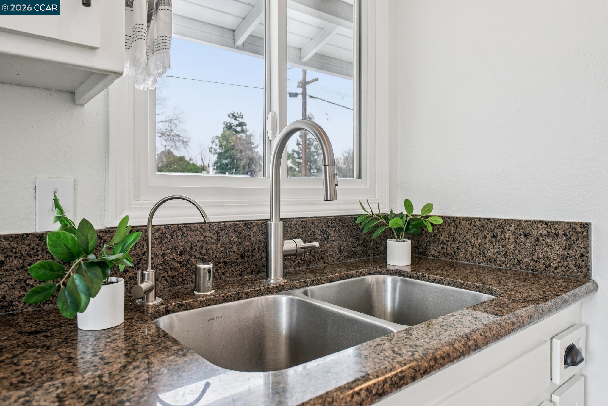 Detail Gallery Image 11 of 28 For 3185 Claudia Drive, Concord,  CA 94519 - 3 Beds | 2 Baths