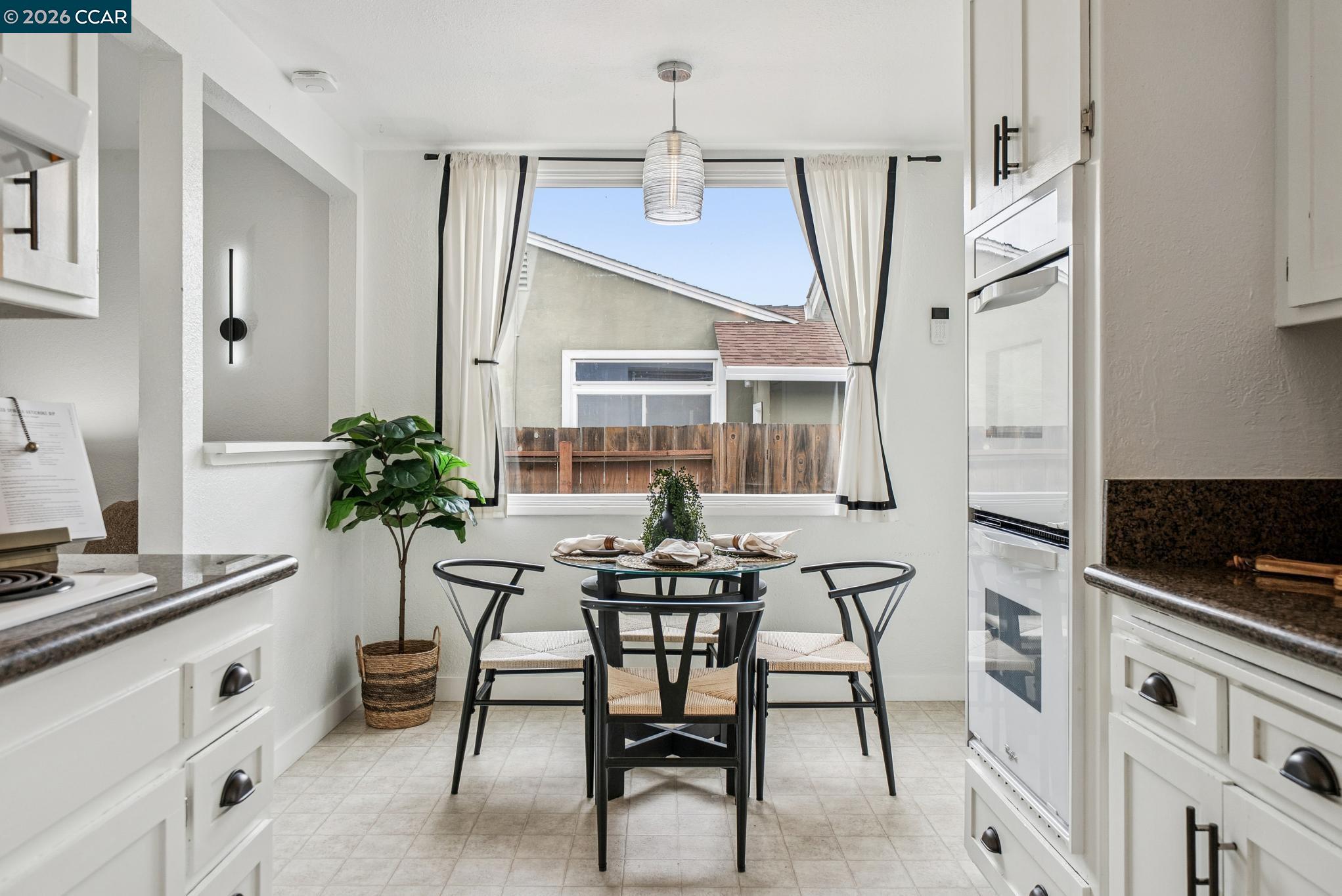 Detail Gallery Image 13 of 28 For 3185 Claudia Drive, Concord,  CA 94519 - 3 Beds | 2 Baths