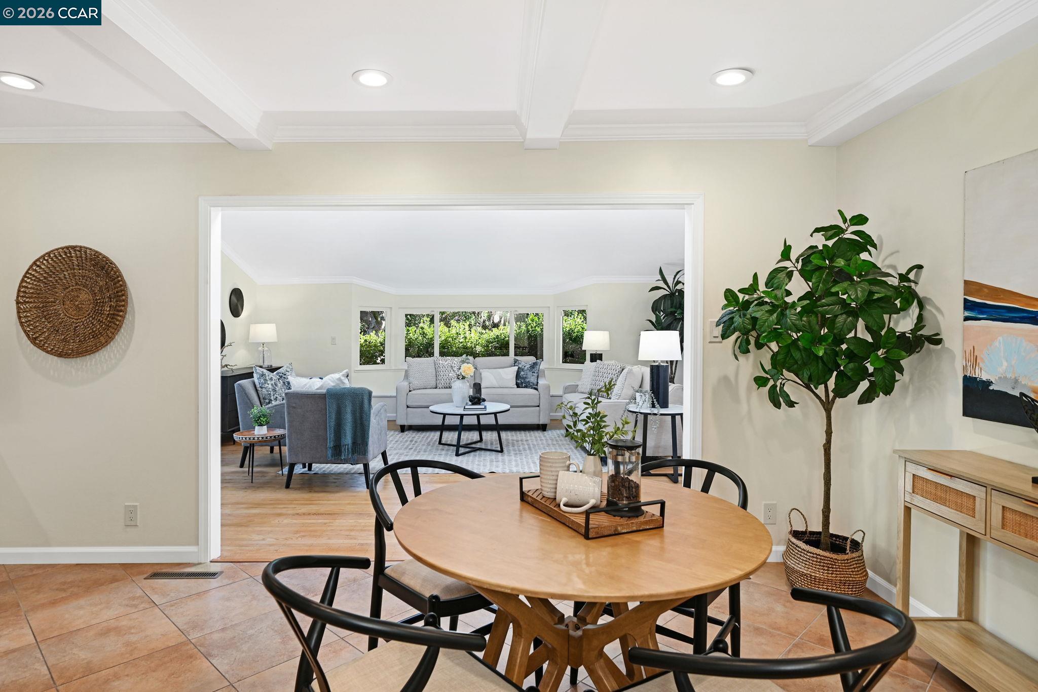 Detail Gallery Image 13 of 48 For 414 Peppertree Rd, Walnut Creek,  CA 94598 - 4 Beds | 2/1 Baths