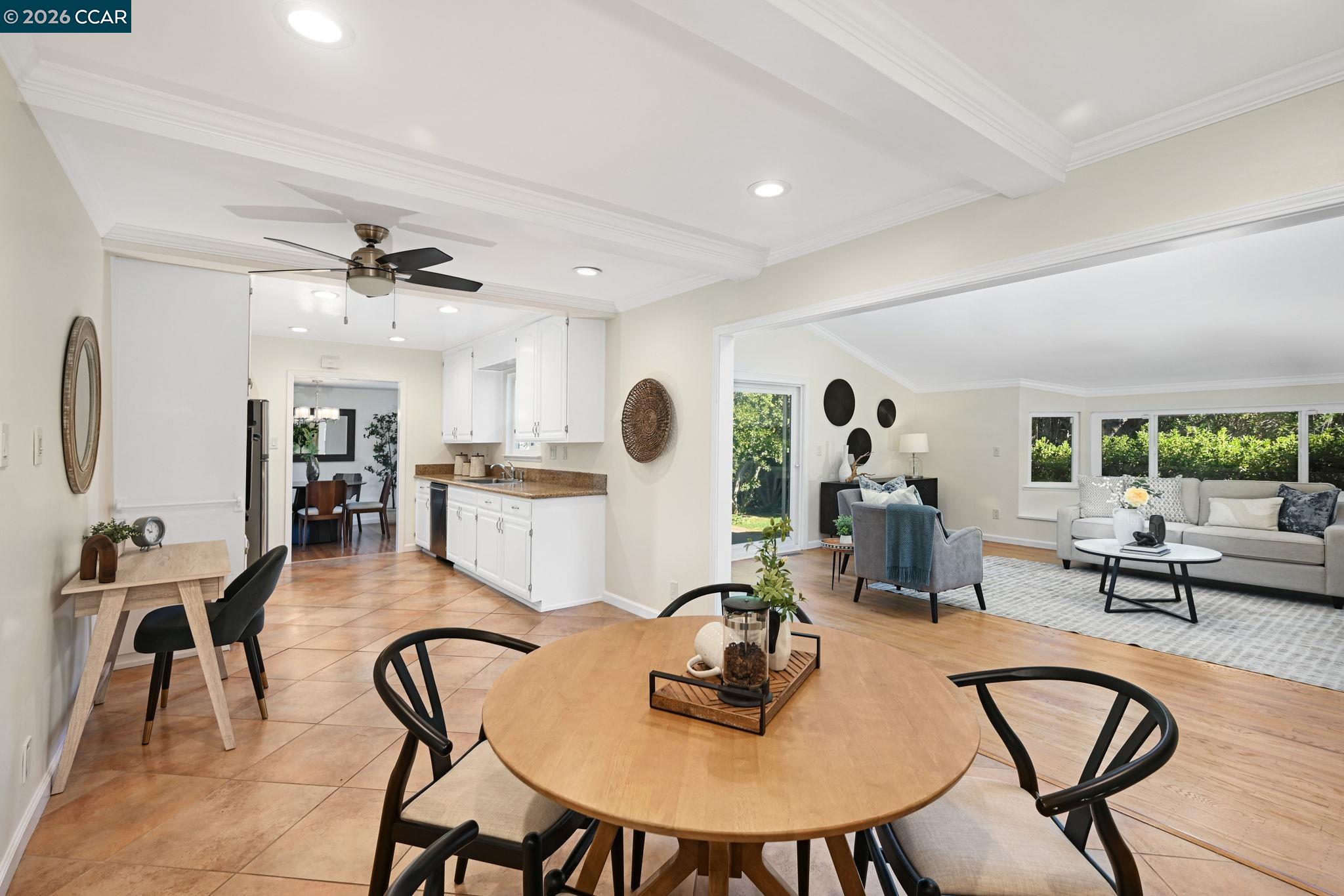 Detail Gallery Image 14 of 48 For 414 Peppertree Rd, Walnut Creek,  CA 94598 - 4 Beds | 2/1 Baths