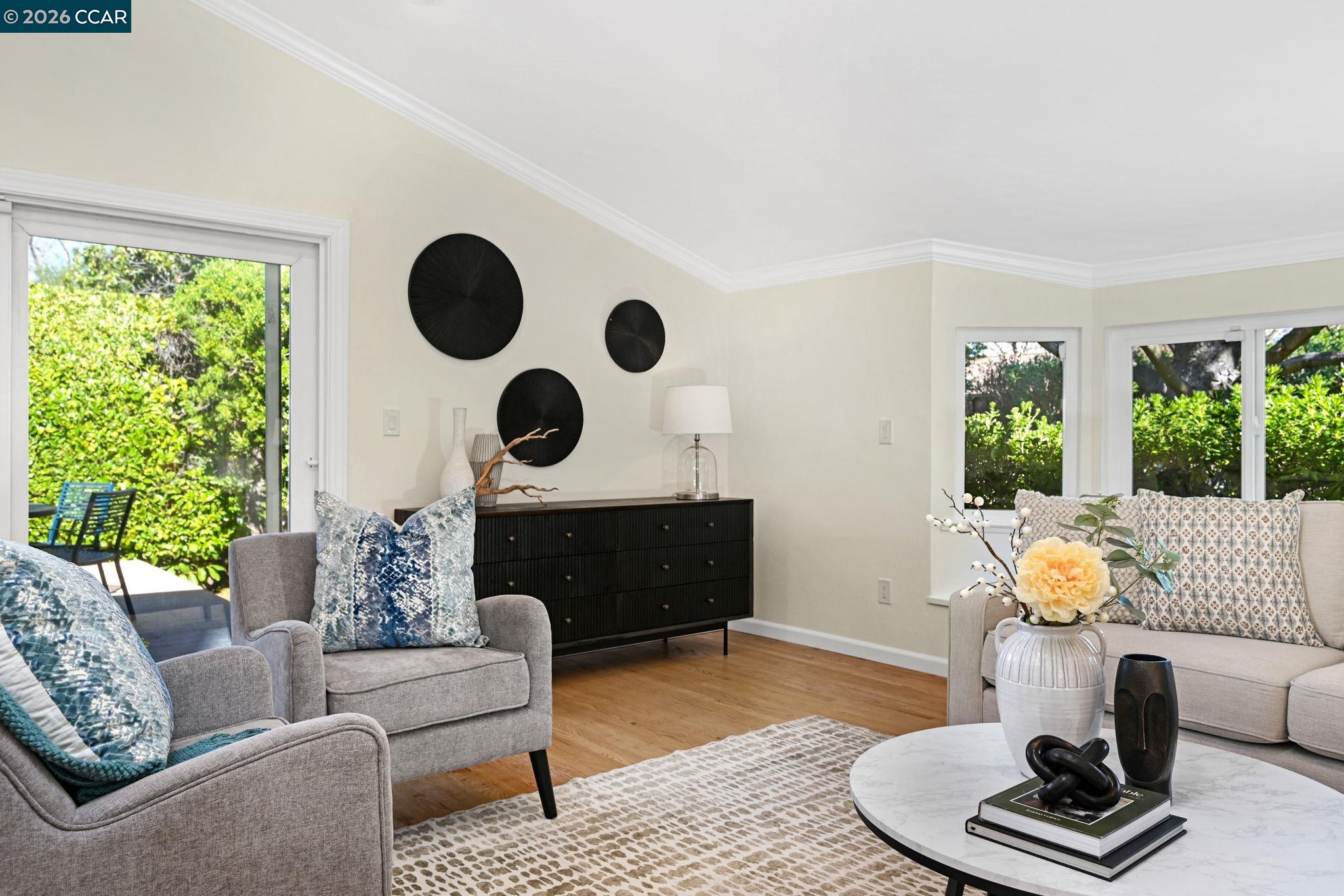 Detail Gallery Image 16 of 48 For 414 Peppertree Rd, Walnut Creek,  CA 94598 - 4 Beds | 2/1 Baths