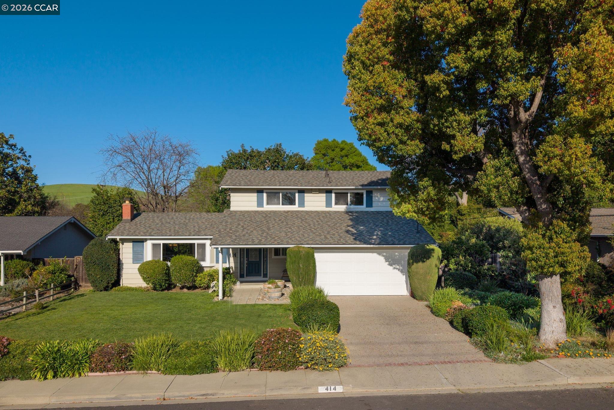 Detail Gallery Image 3 of 48 For 414 Peppertree Rd, Walnut Creek,  CA 94598 - 4 Beds | 2/1 Baths