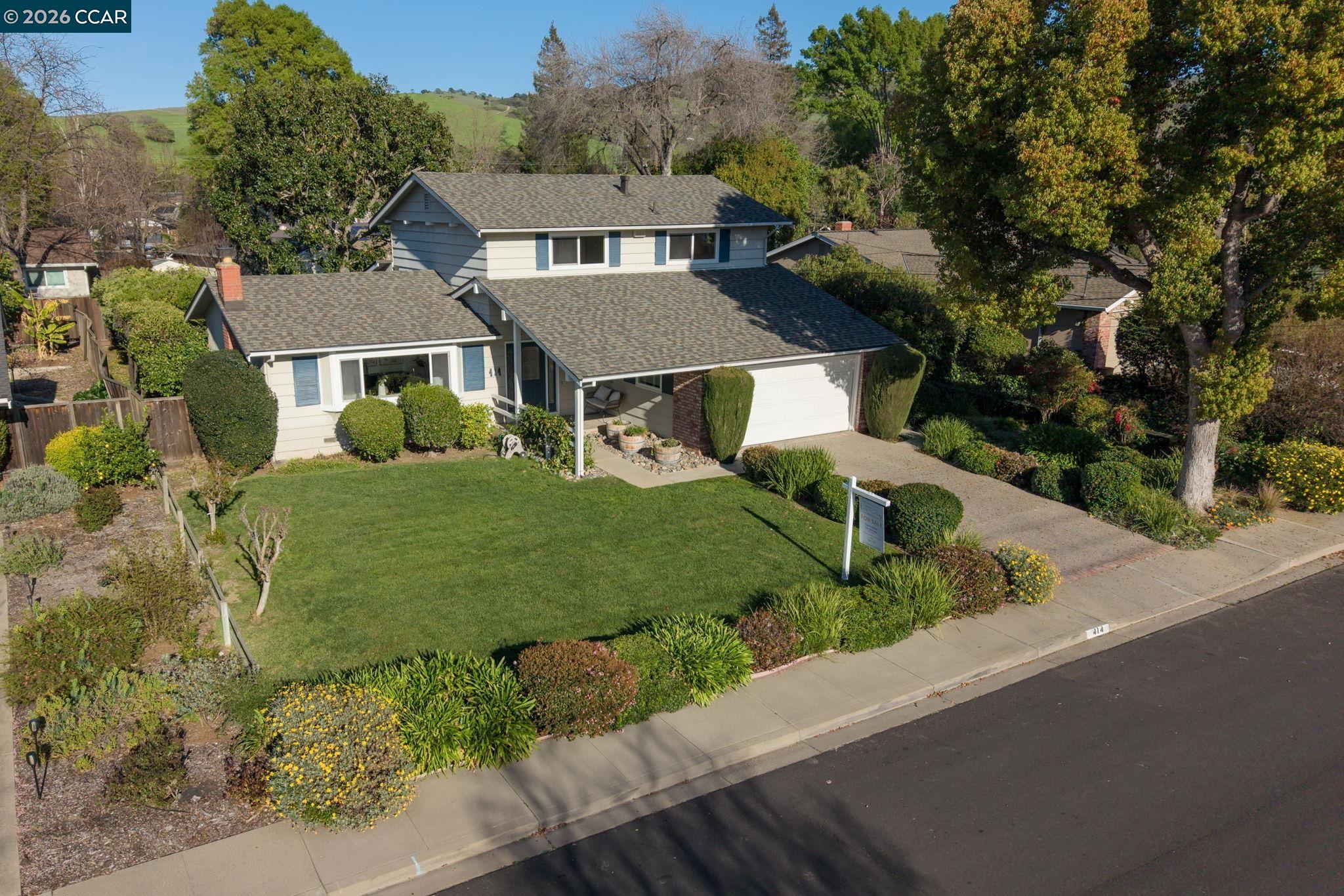 Detail Gallery Image 37 of 48 For 414 Peppertree Rd, Walnut Creek,  CA 94598 - 4 Beds | 2/1 Baths