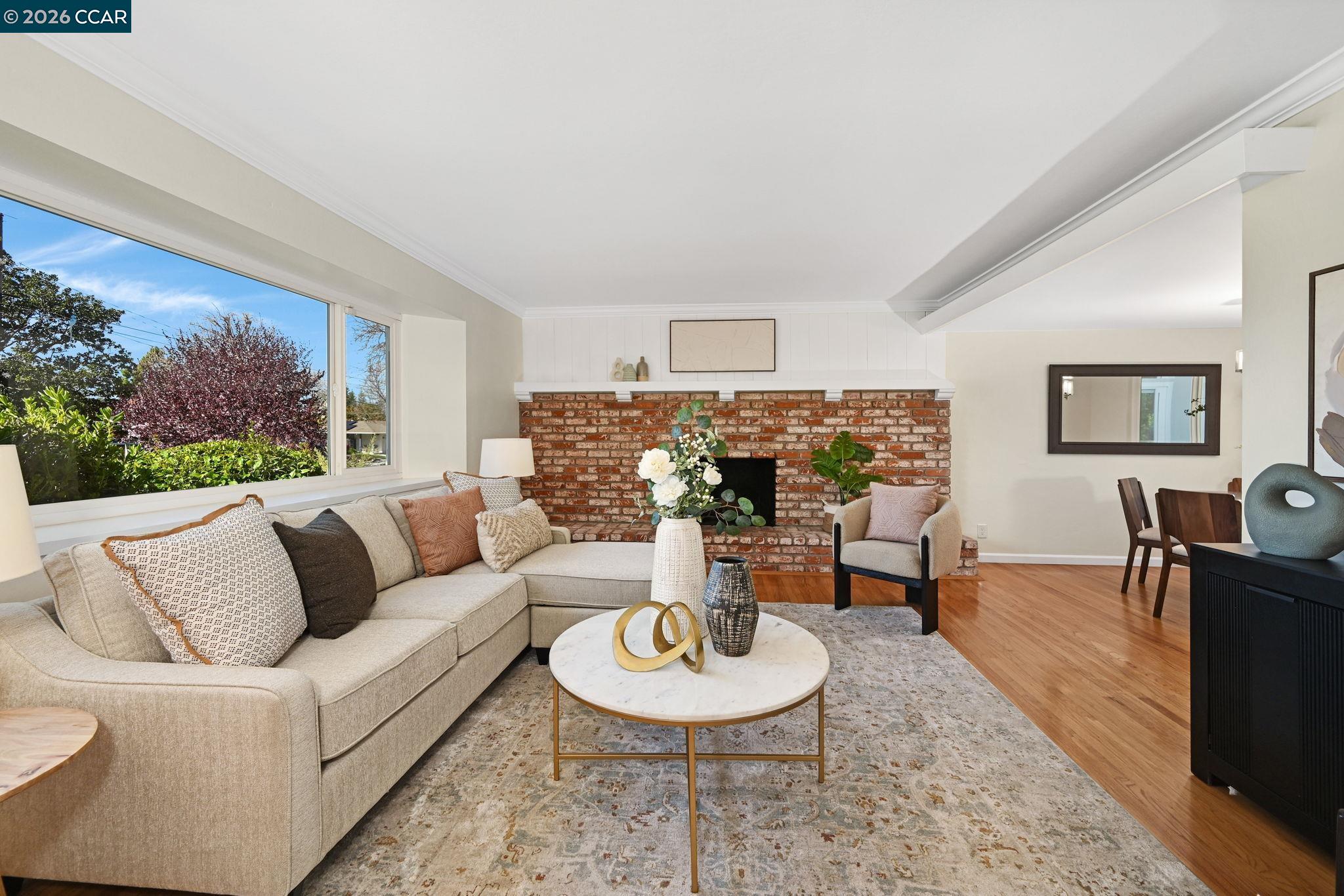 Detail Gallery Image 6 of 48 For 414 Peppertree Rd, Walnut Creek,  CA 94598 - 4 Beds | 2/1 Baths